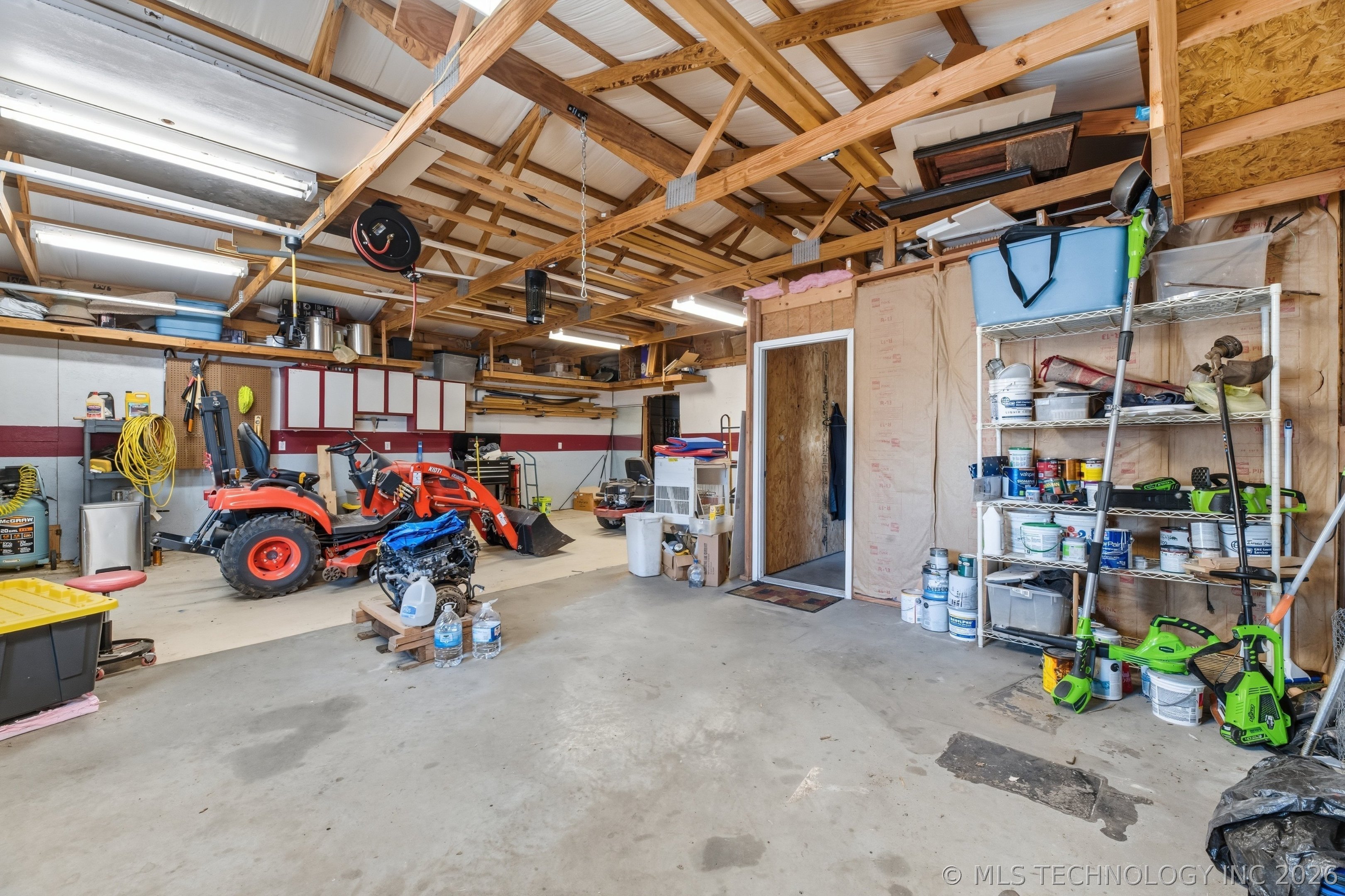 15201 S 4100 Road Property Photo 36