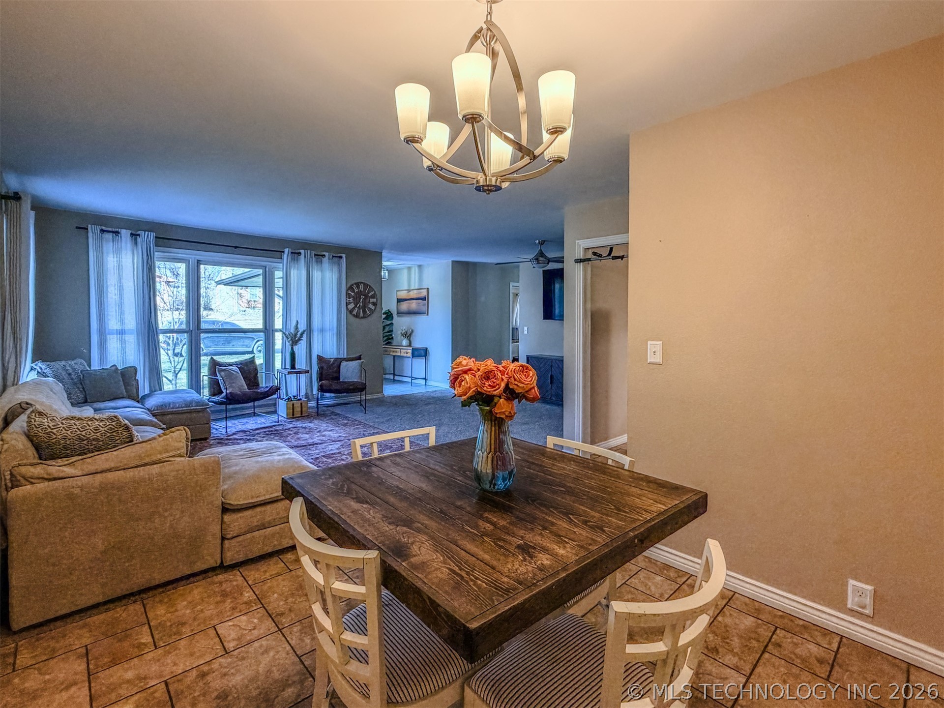 302 E Fuller Street Property Photo 15
