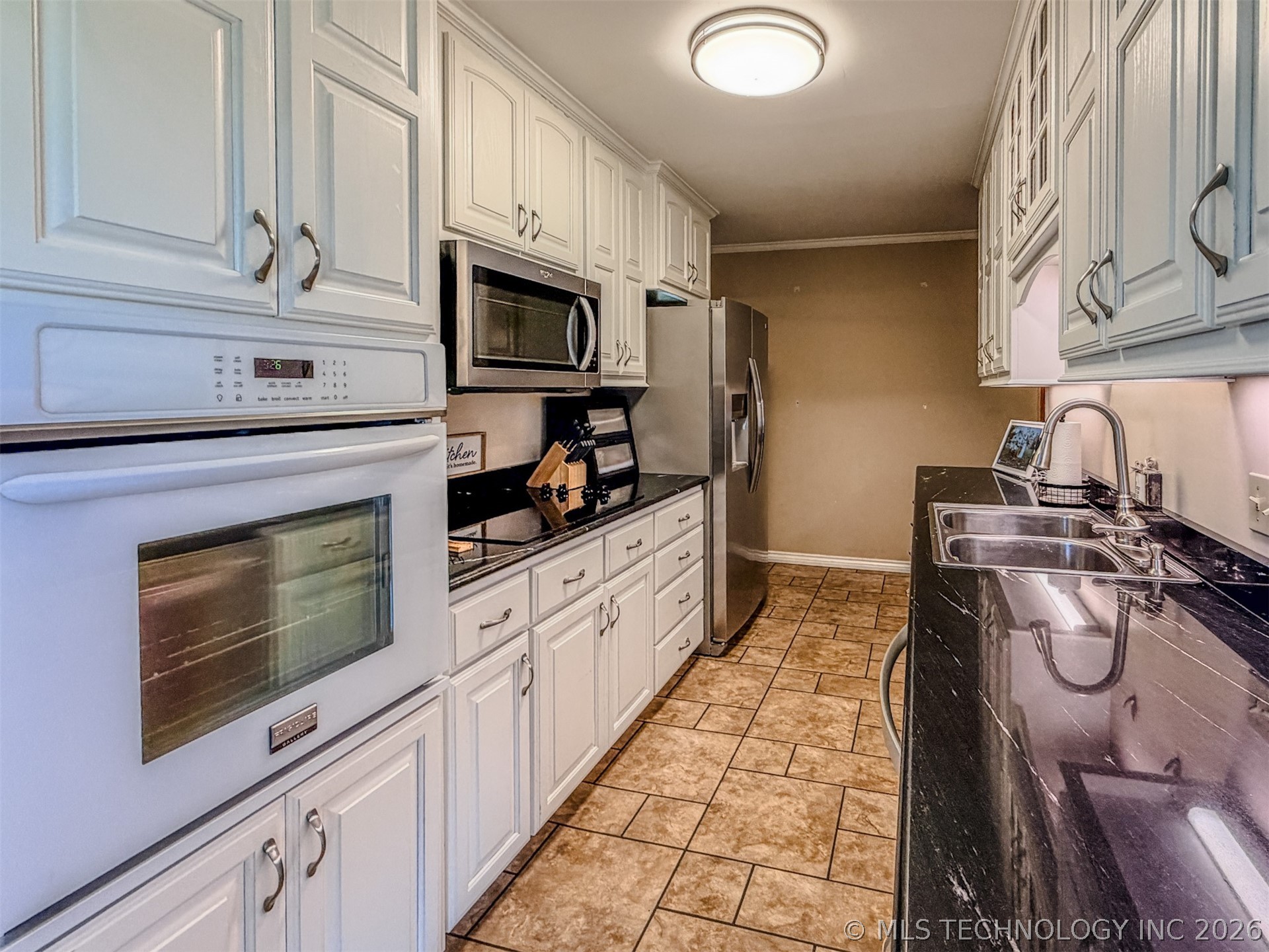 302 E Fuller Street Property Photo 22