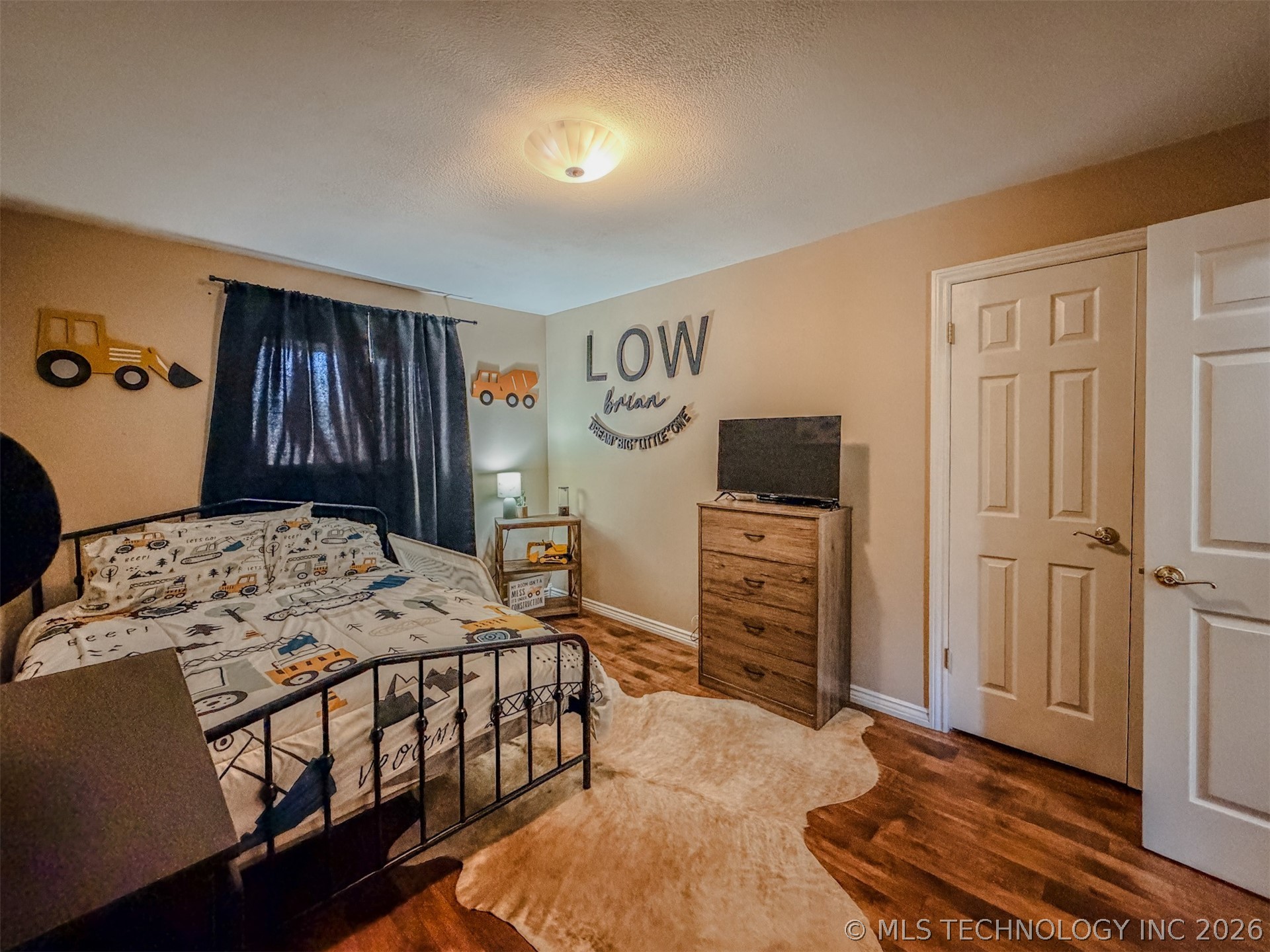 302 E Fuller Street Property Photo 50
