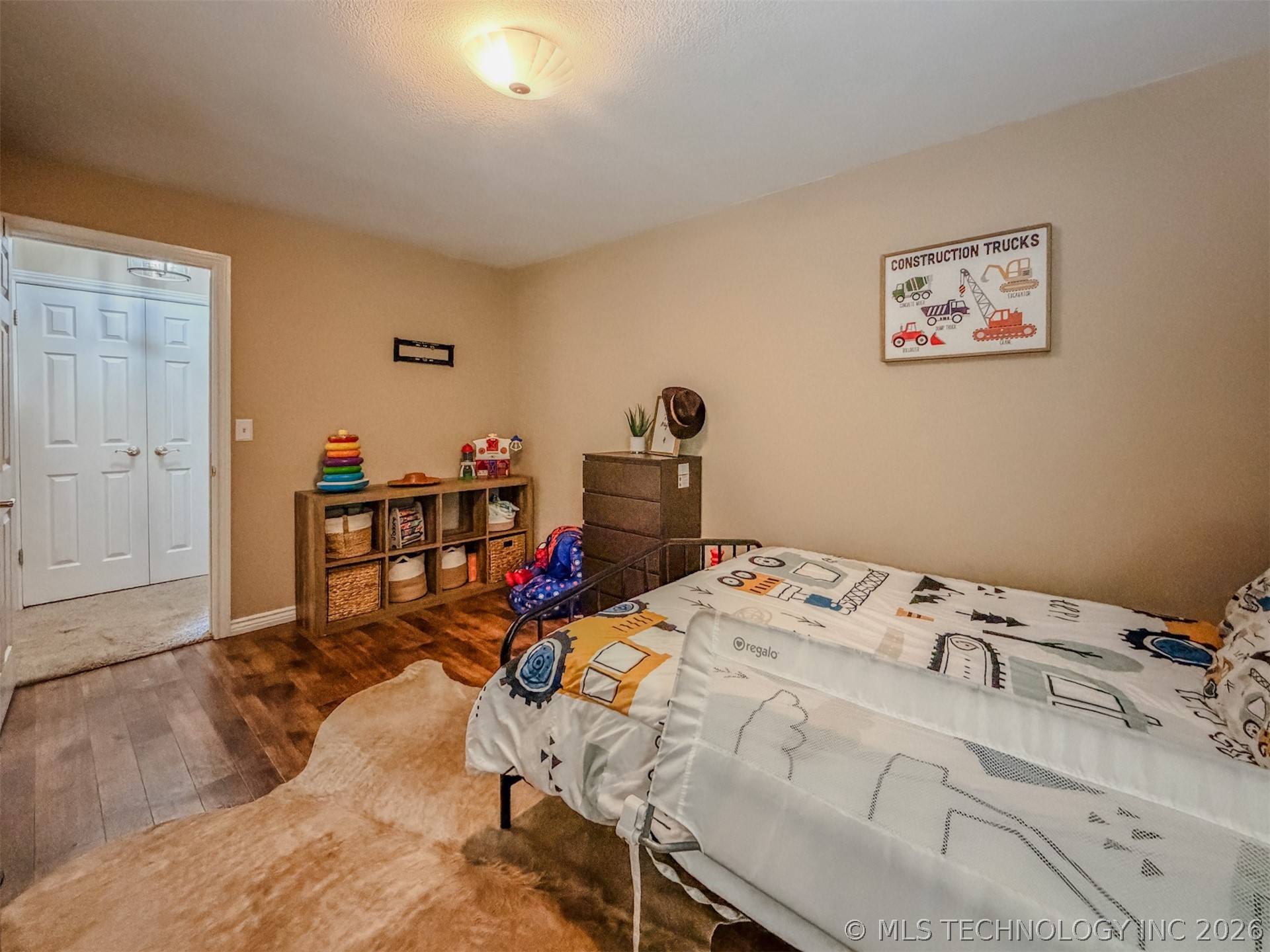 302 E Fuller Street Property Photo 51