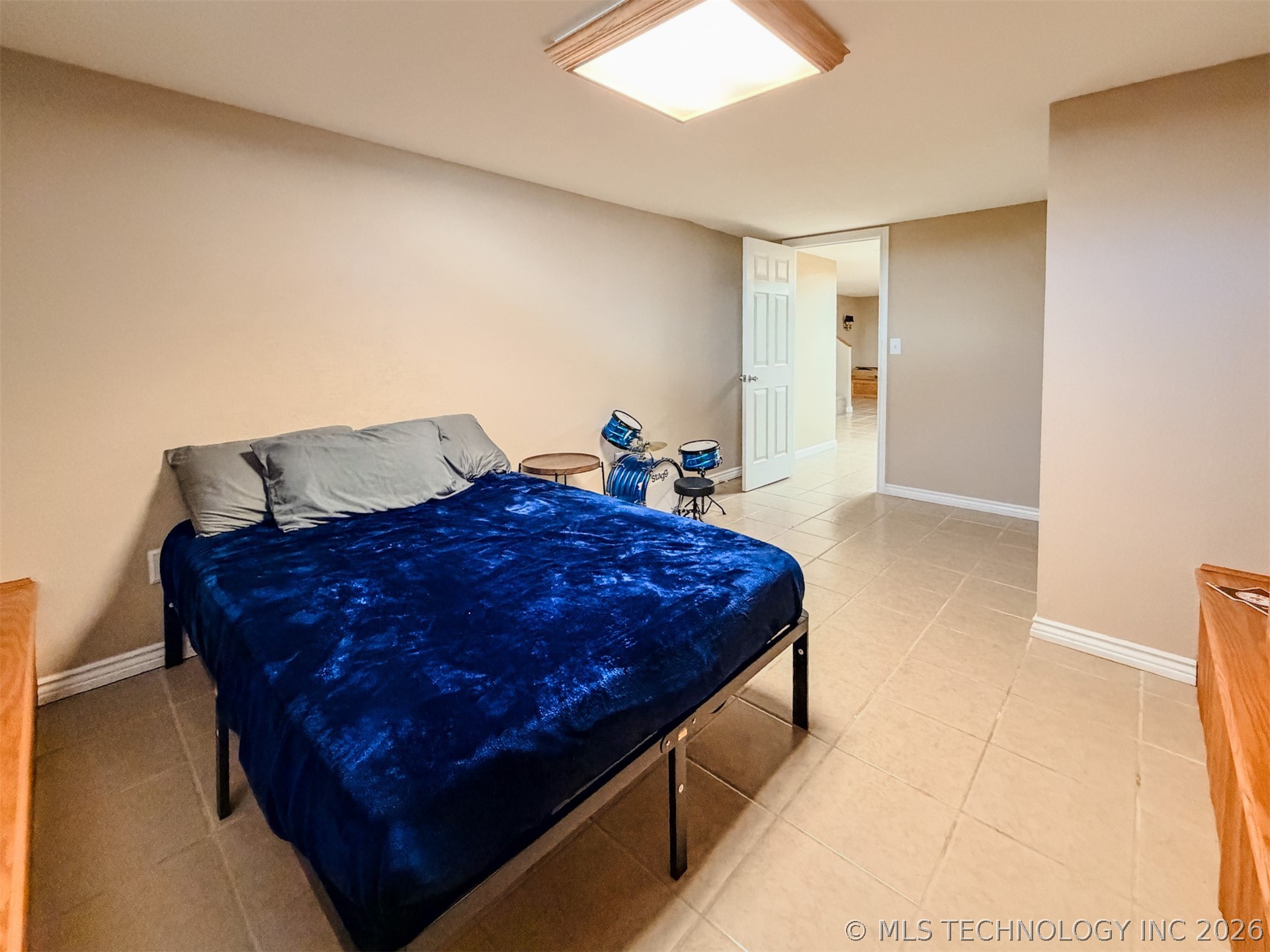 302 E Fuller Street Property Photo 83