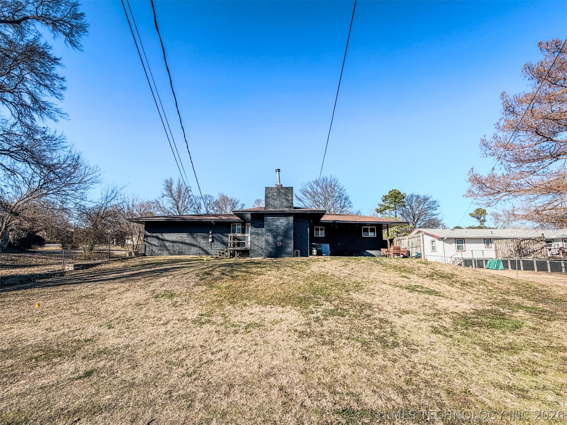 302 E Fuller Street Property Photo 90