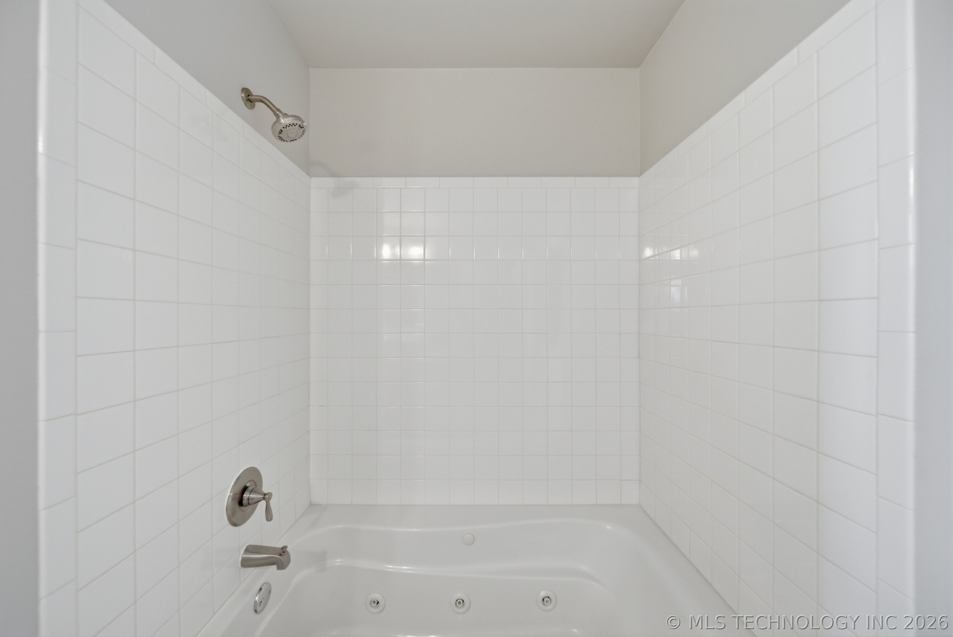 9214 S 256th East Avenue Property Photo 18
