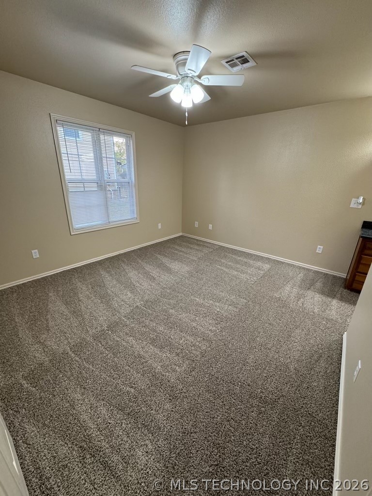310 York Street Property Photo 14
