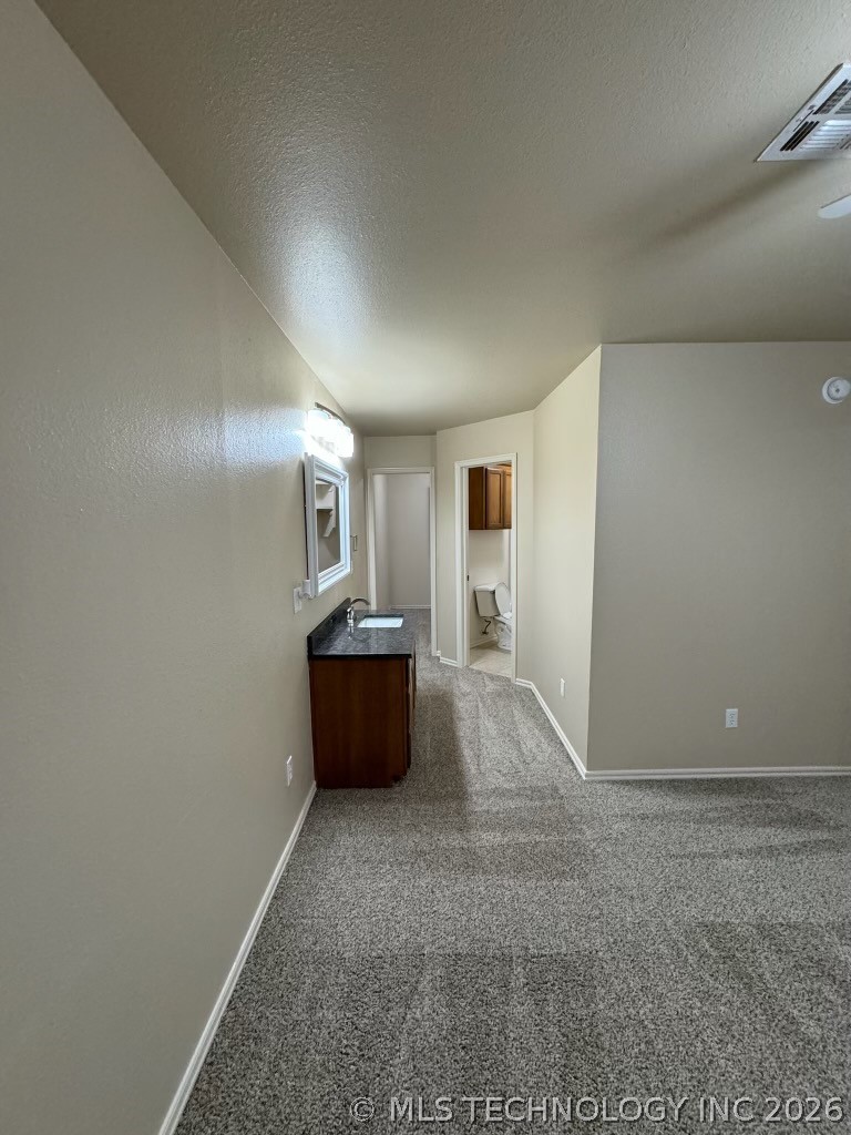 310 York Street Property Photo 16