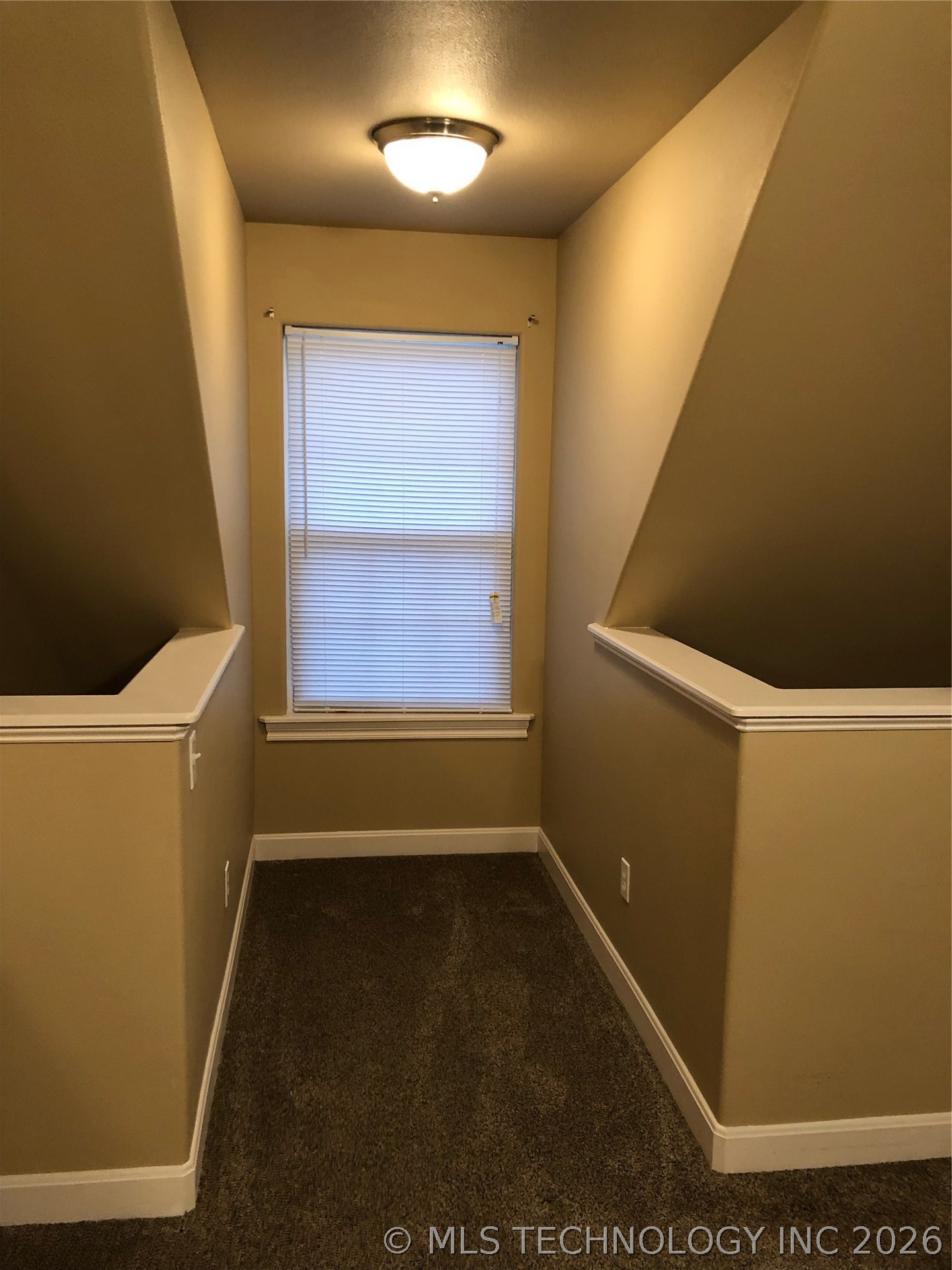 310 York Street Property Photo 45