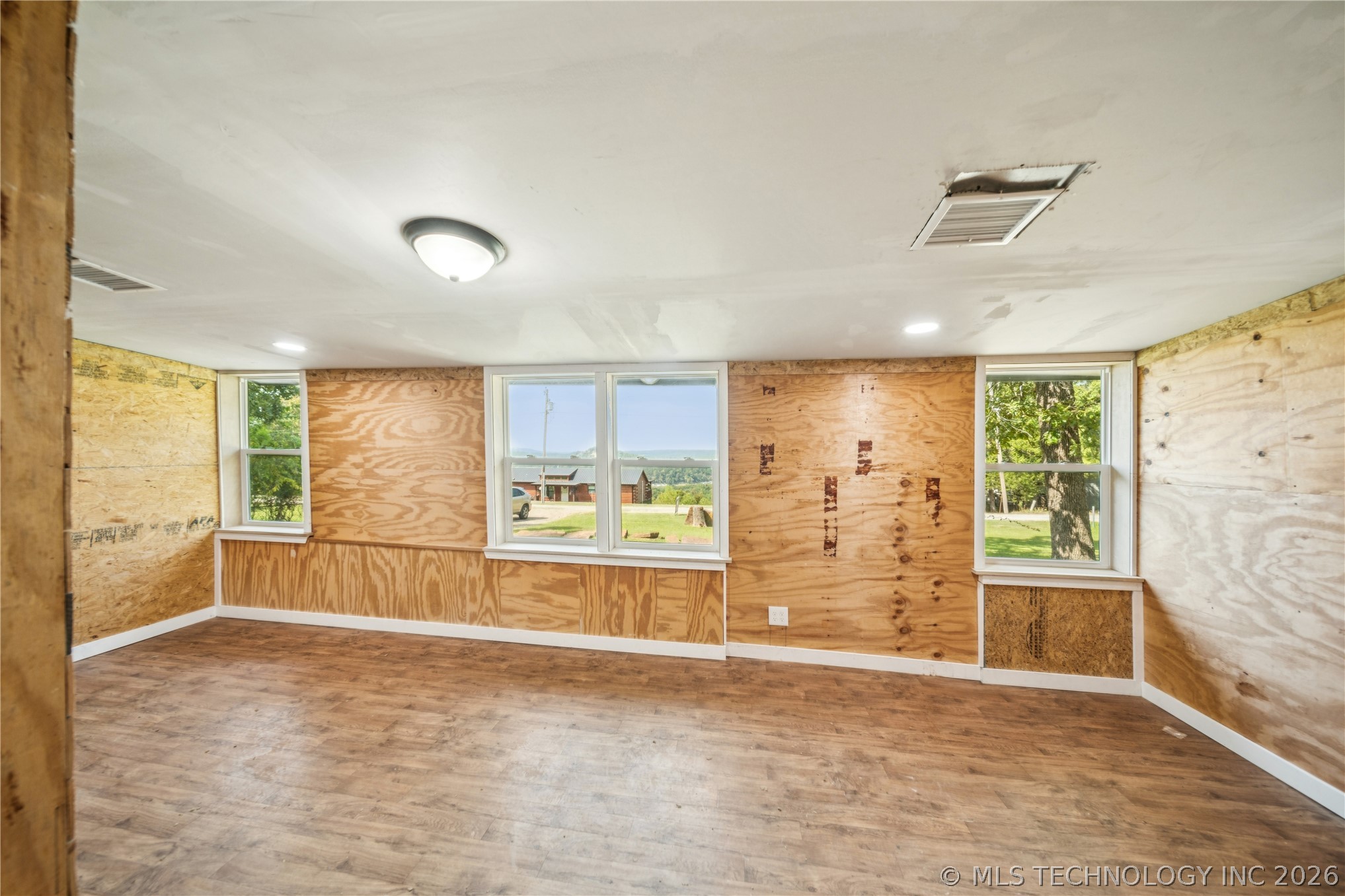 28917 Ranch Lane Property Photo 14