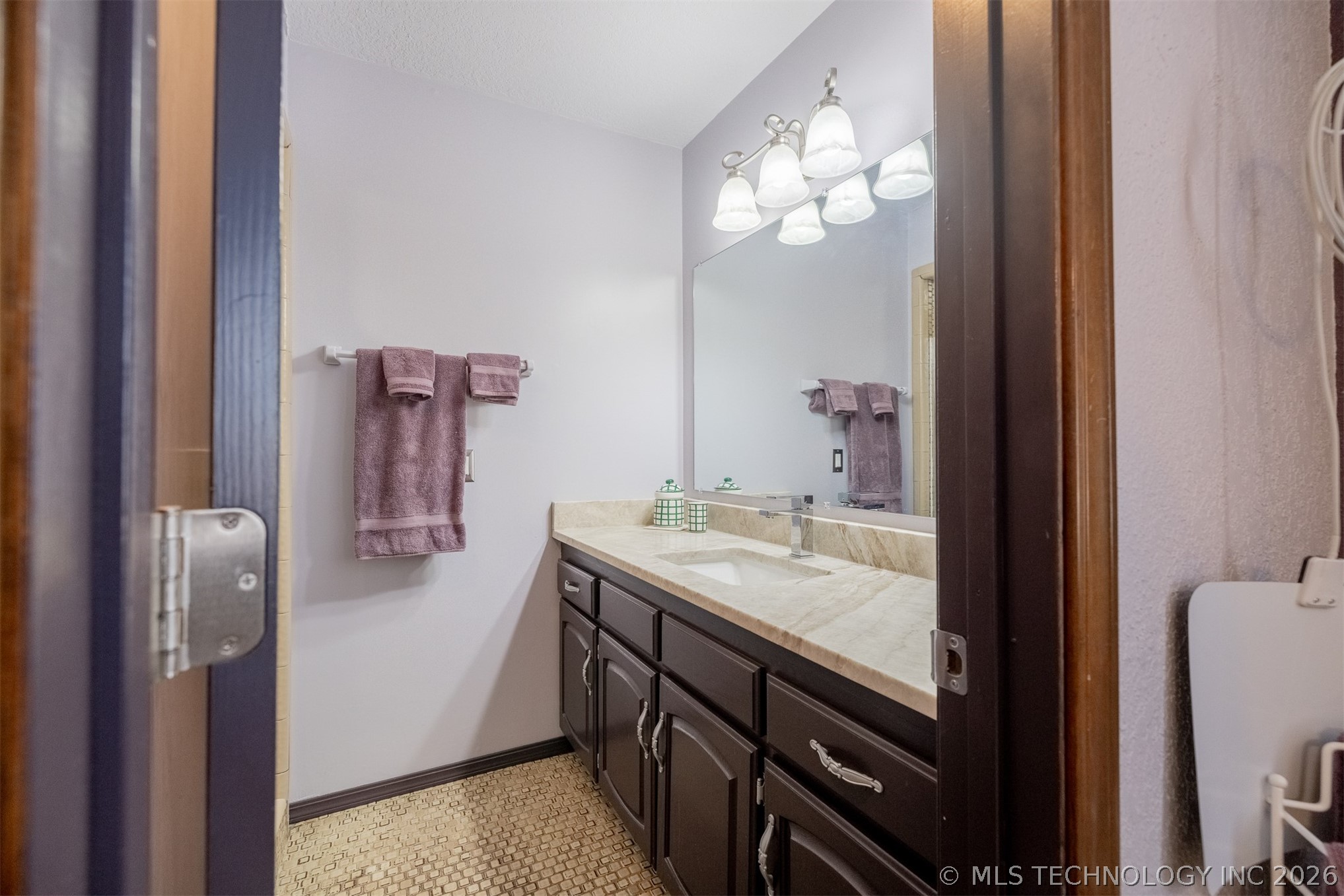 6731 E 99th Street S Property Photo 41