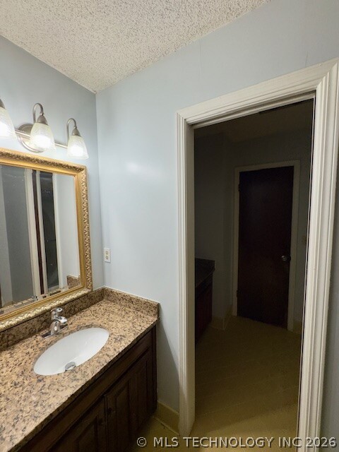 6003 S Marion East Avenue Property Photo 6