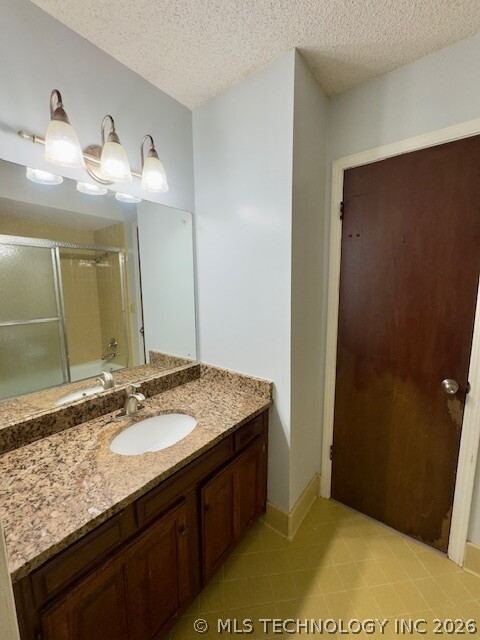 6003 S Marion East Avenue Property Photo 7