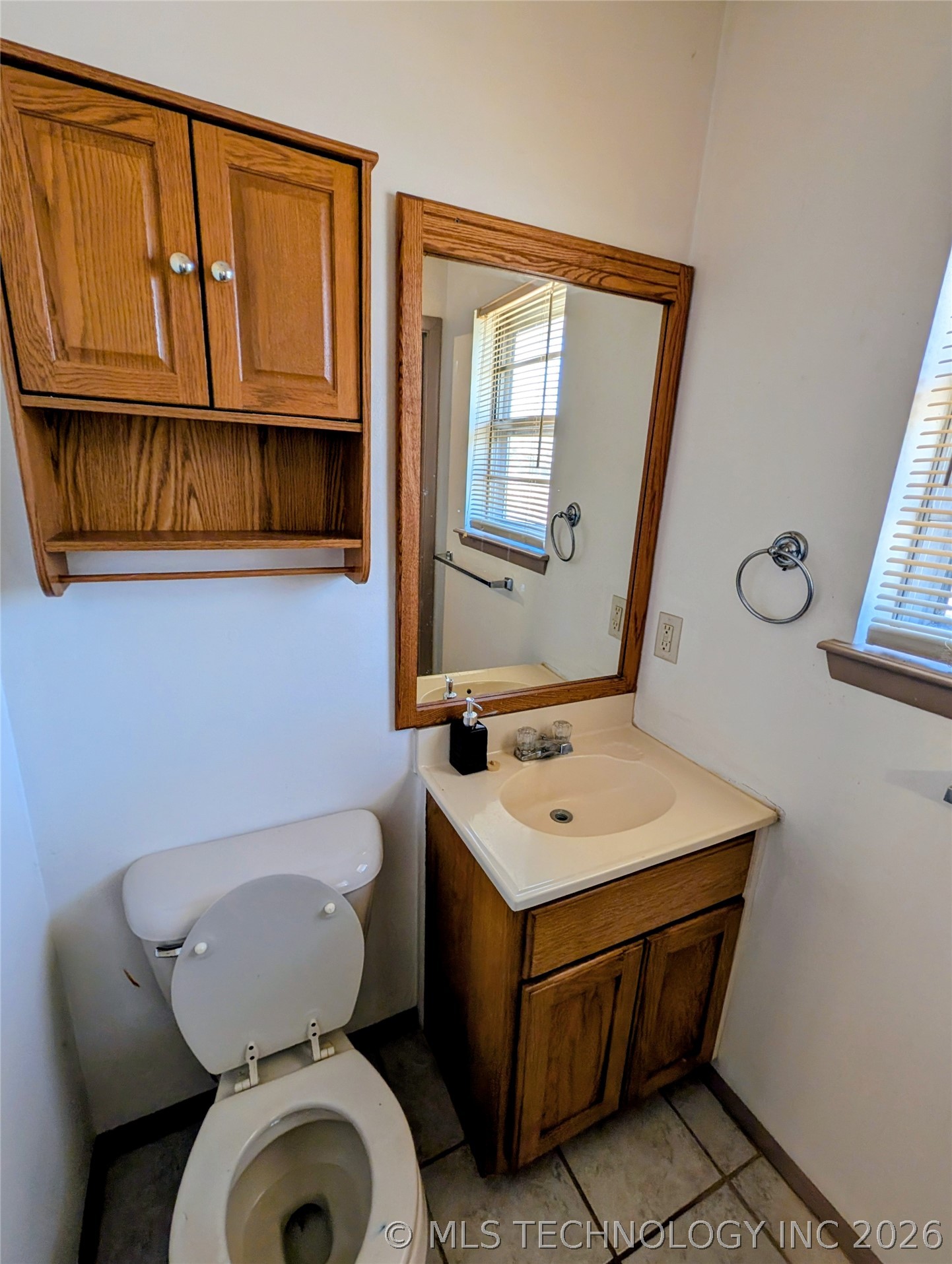 101 Beta Circle Property Photo 10