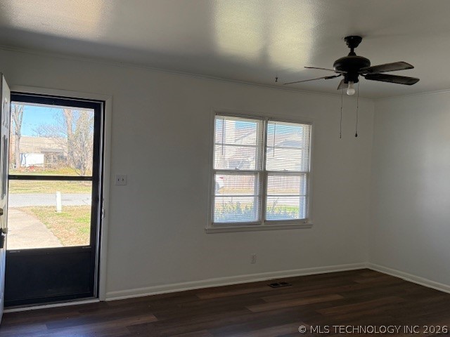 1342 E 55th Place Property Photo 4