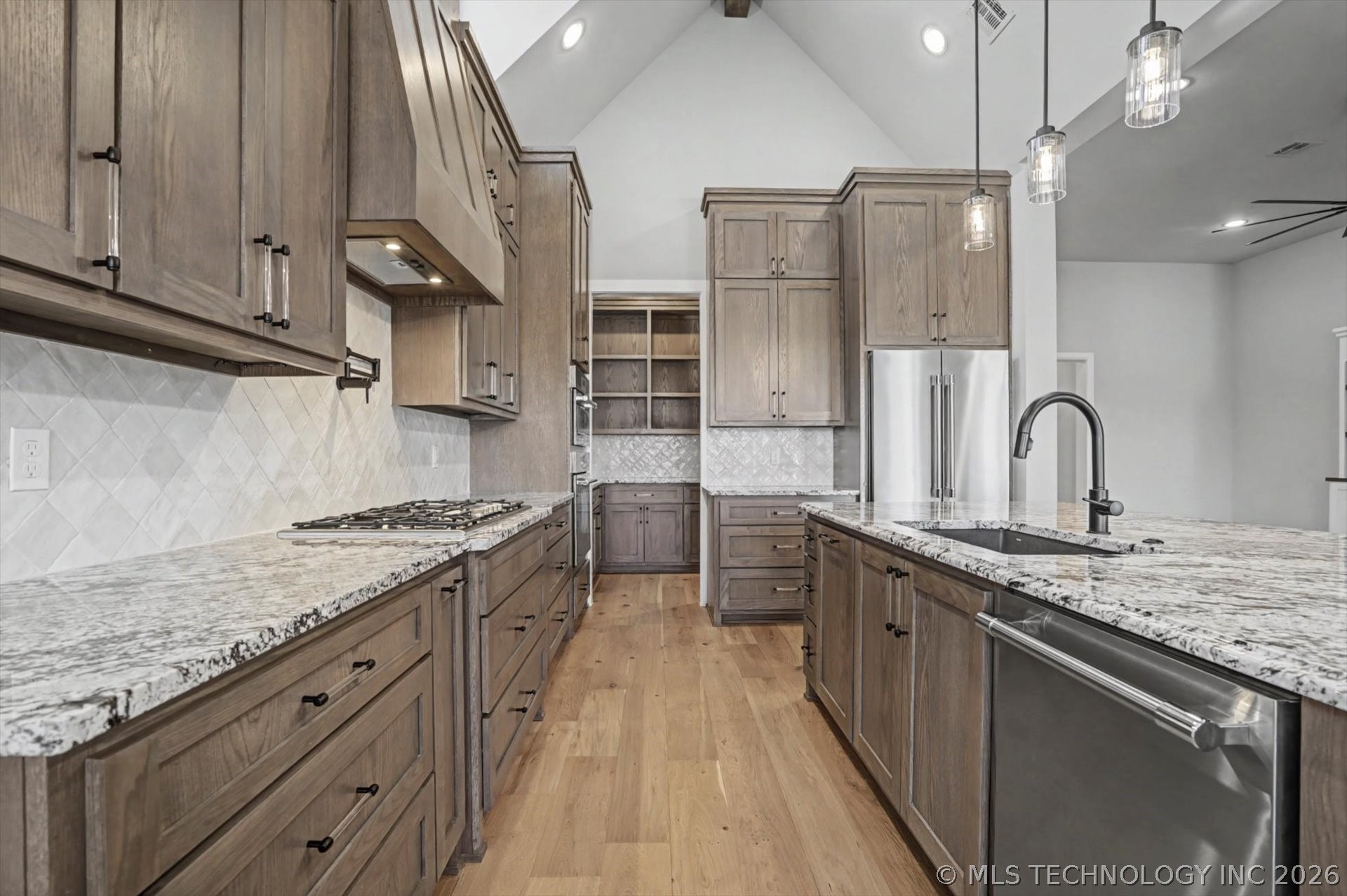 1234 N 71st Place Property Photo 15