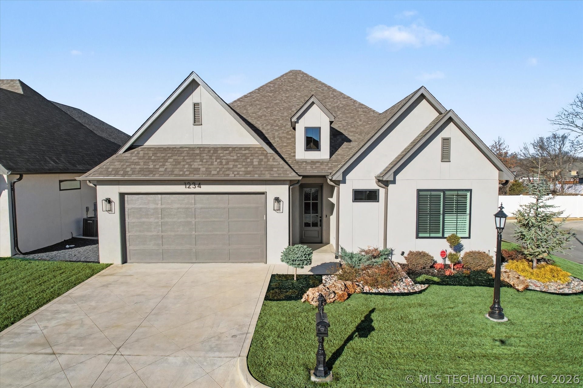 1234 N 71st Place Property Photo 68
