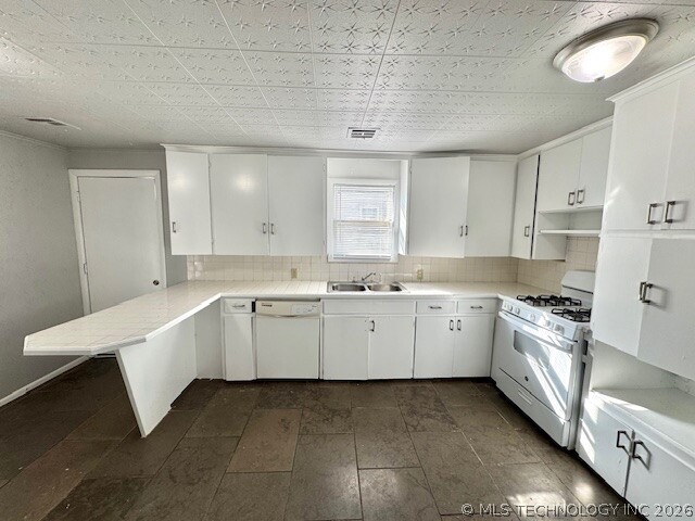 4720 S 29th West Avenue Property Photo 4