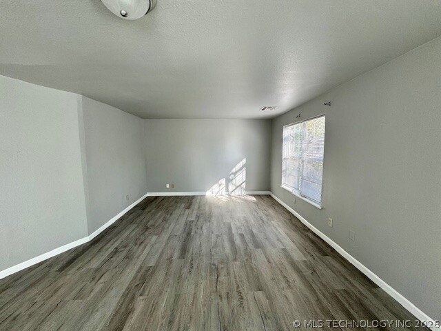 4720 S 29th West Avenue Property Photo 16