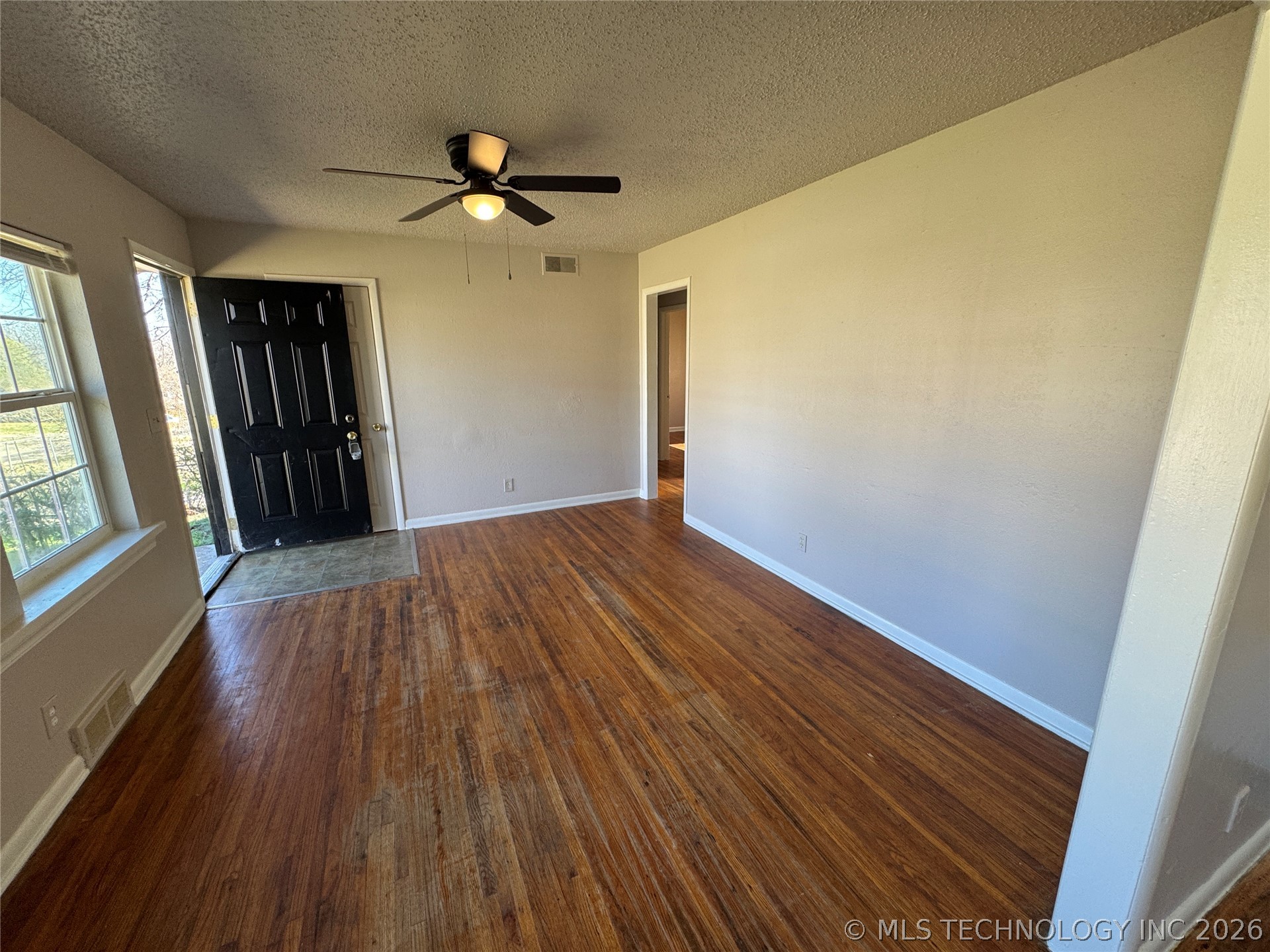 10 E 50th Place N Property Photo 11