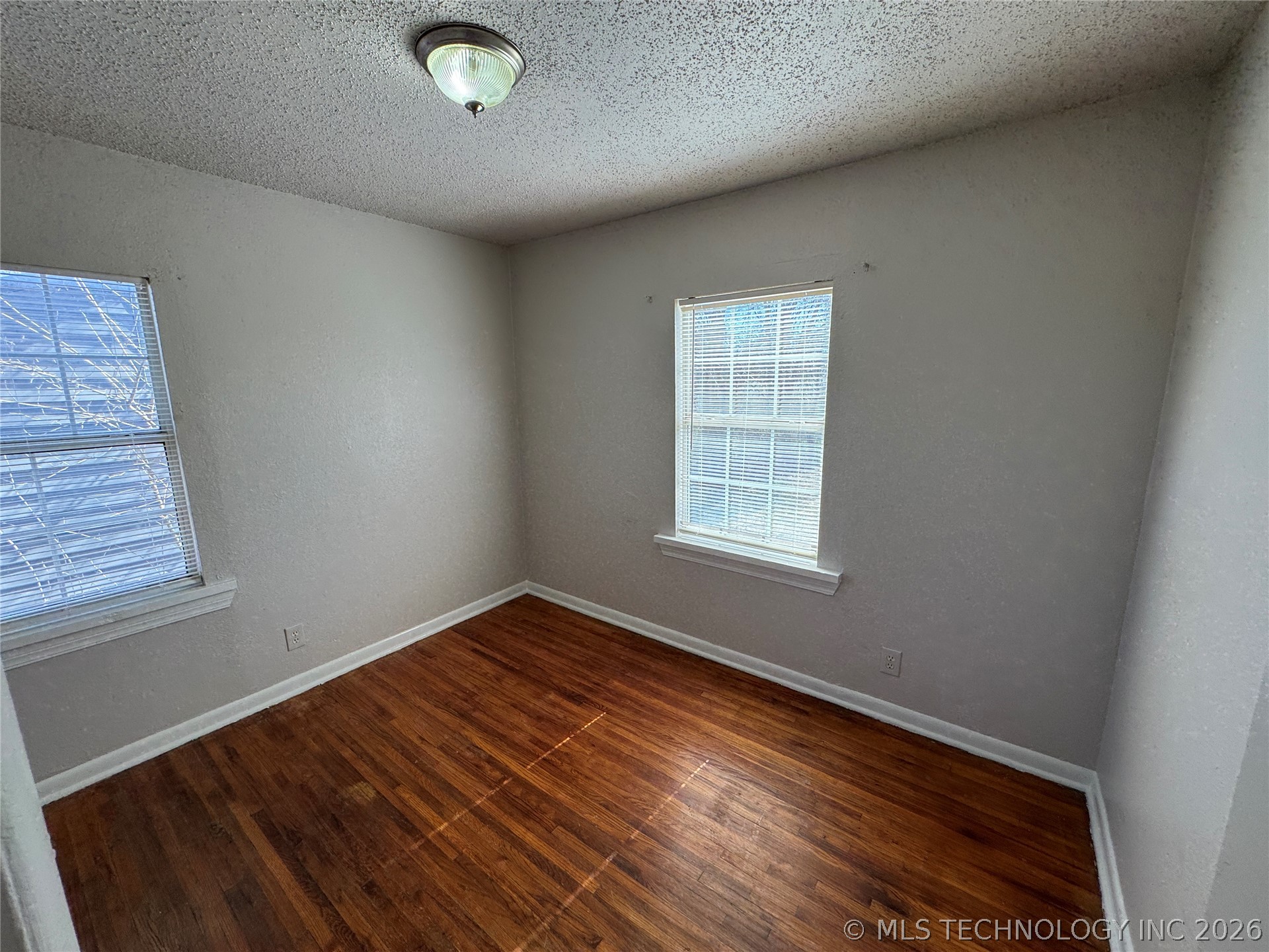 10 E 50th Place N Property Photo 17