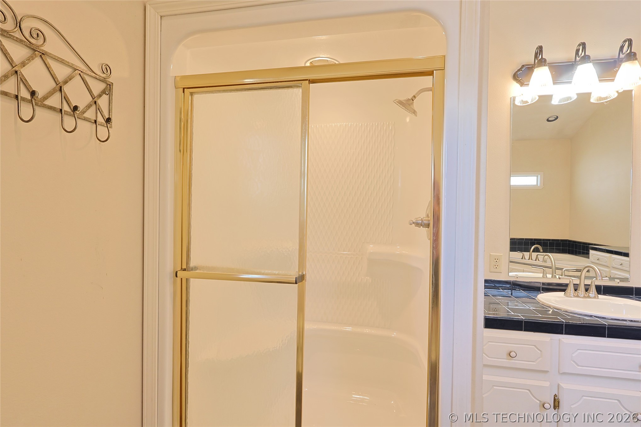 1002 W Knisley Avenue Property Photo 25