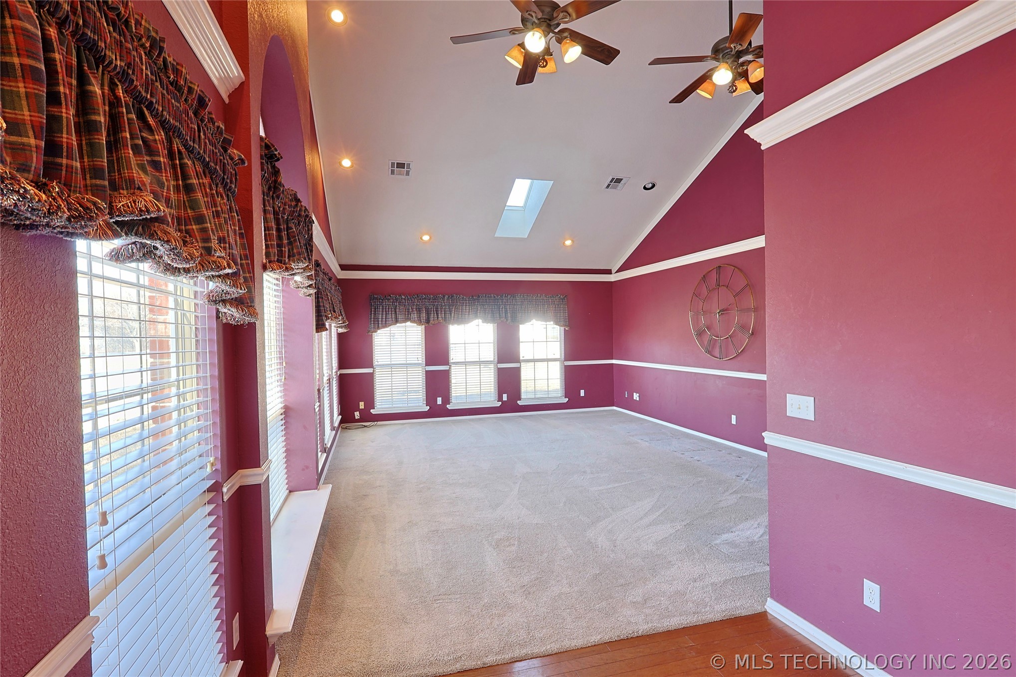 1002 W Knisley Avenue Property Photo 29
