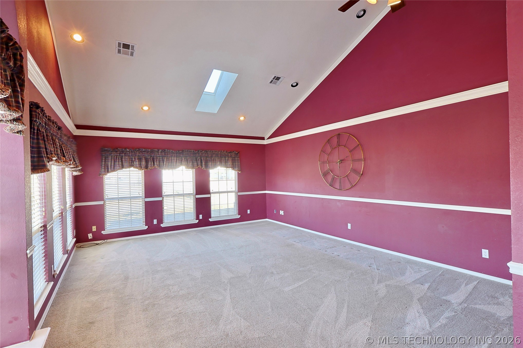 1002 W Knisley Avenue Property Photo 30
