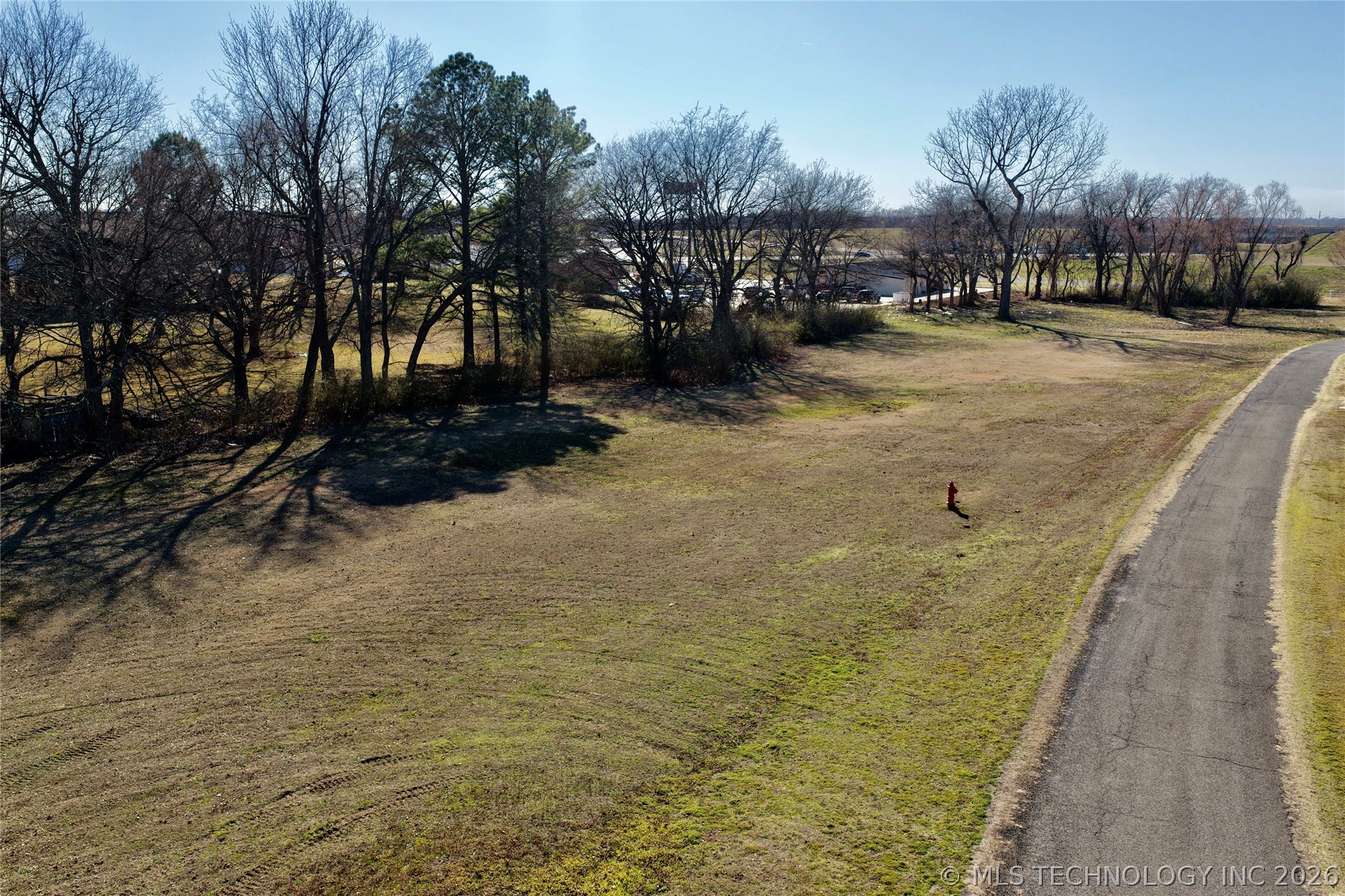 1002 W Knisley Avenue Property Photo 50