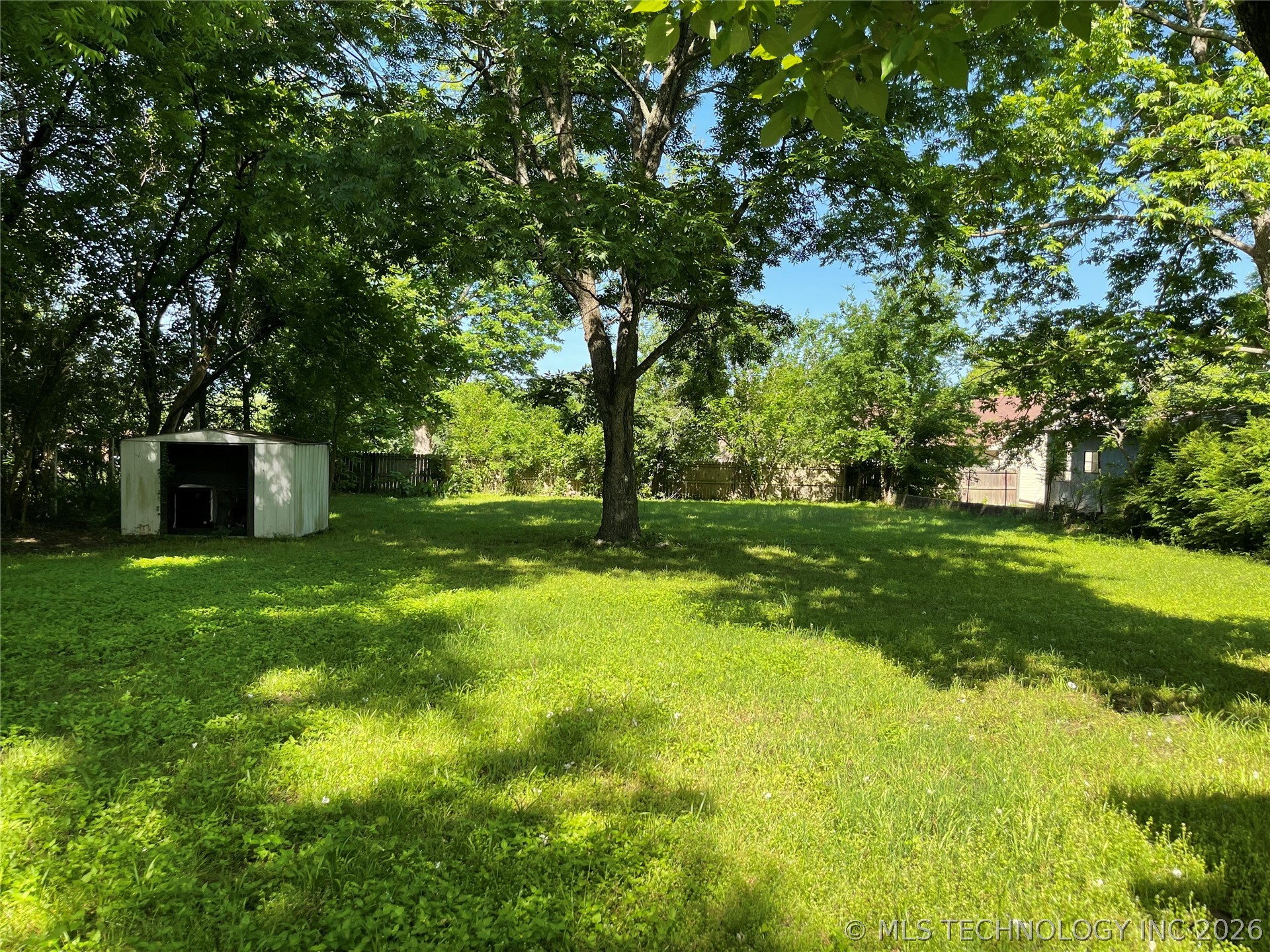 307 Ne A Street Property Photo 4