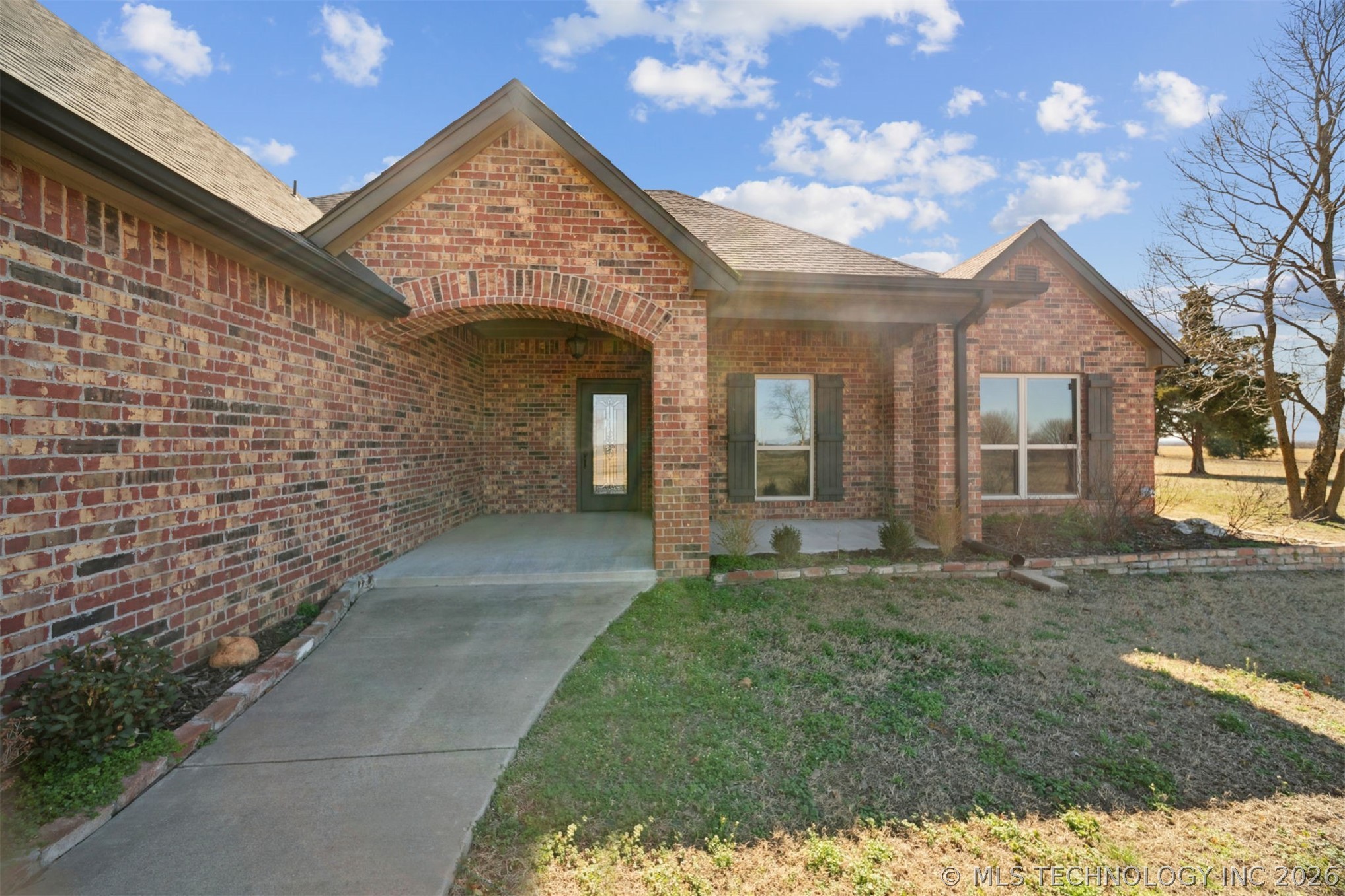 3398 E 426 Road Property Photo 6