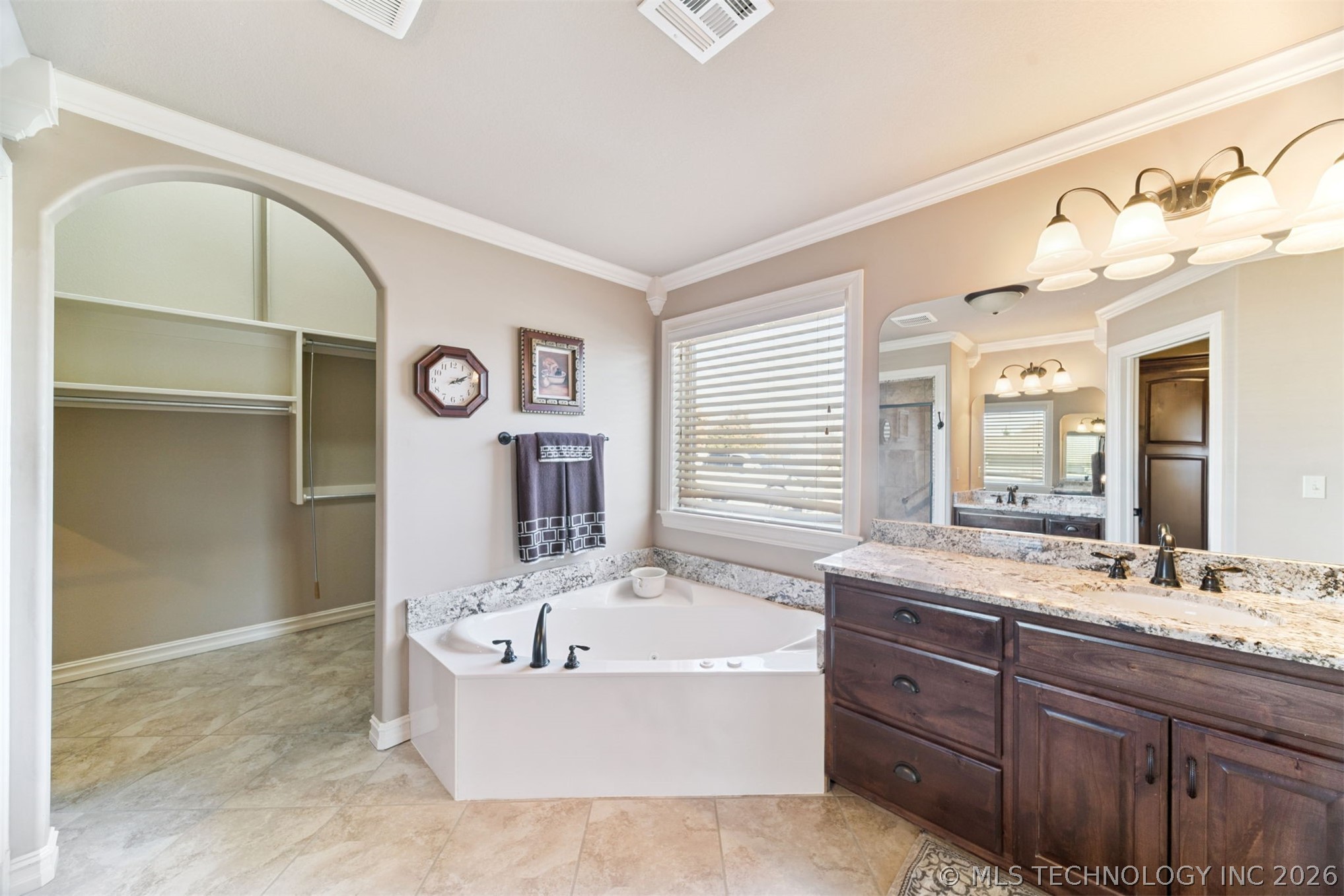 3398 E 426 Road Property Photo 26