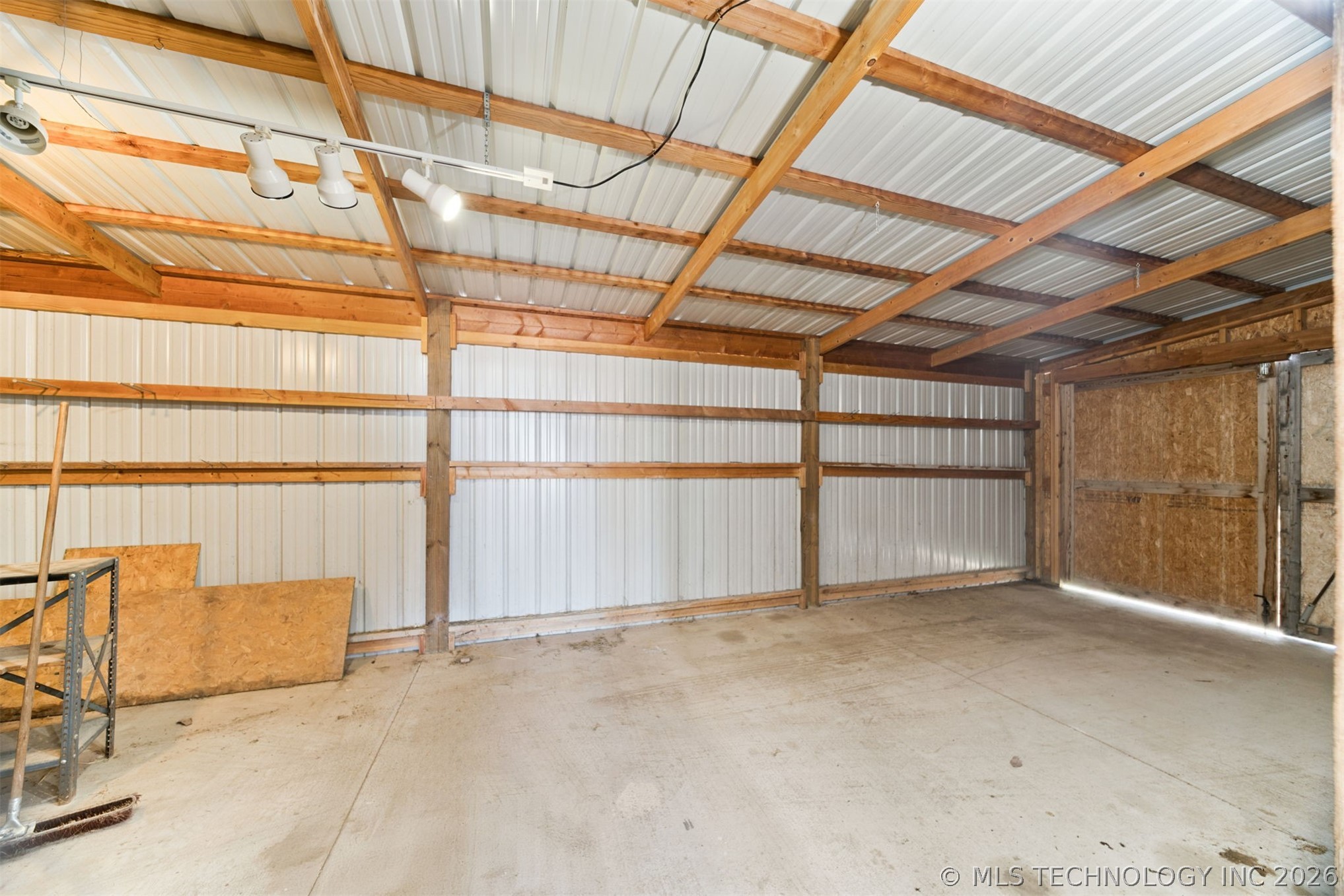 3398 E 426 Road Property Photo 51