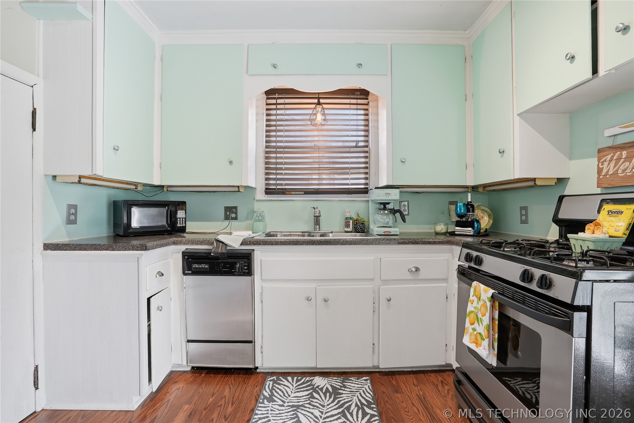 4953 S Detroit Avenue Property Photo 14