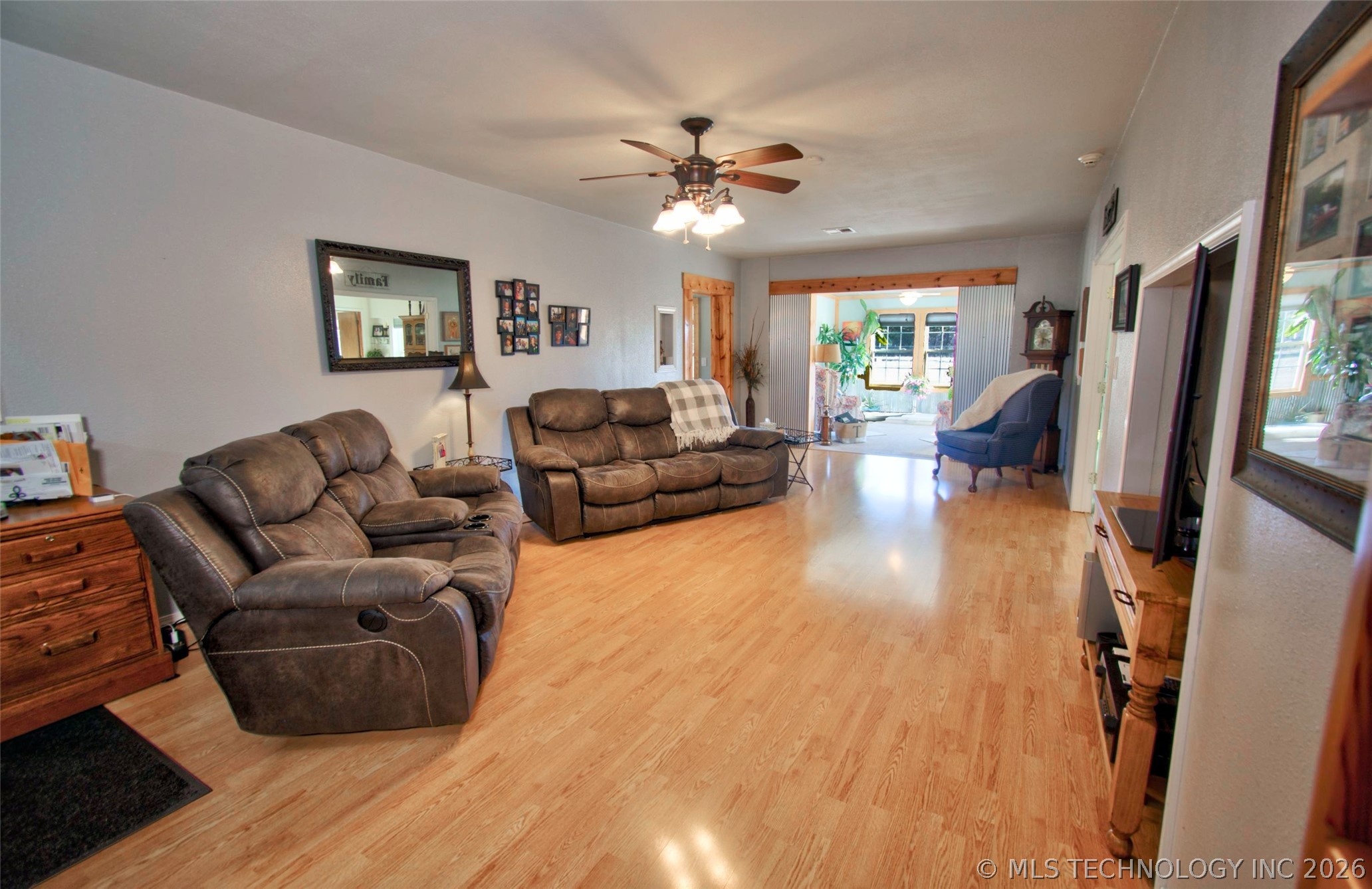 8677 E 63rd Street S Property Photo 8