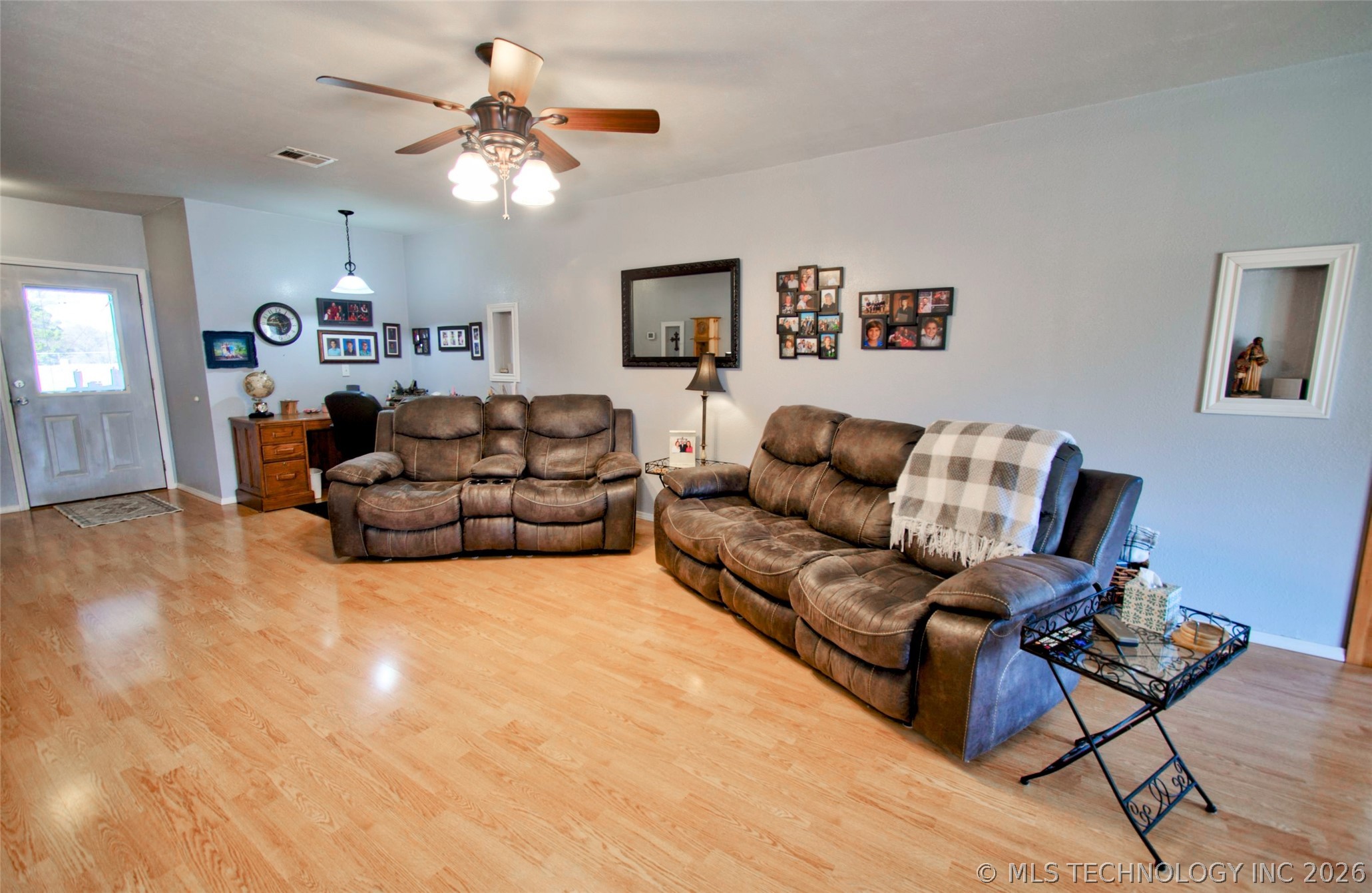 8677 E 63rd Street S Property Photo 10