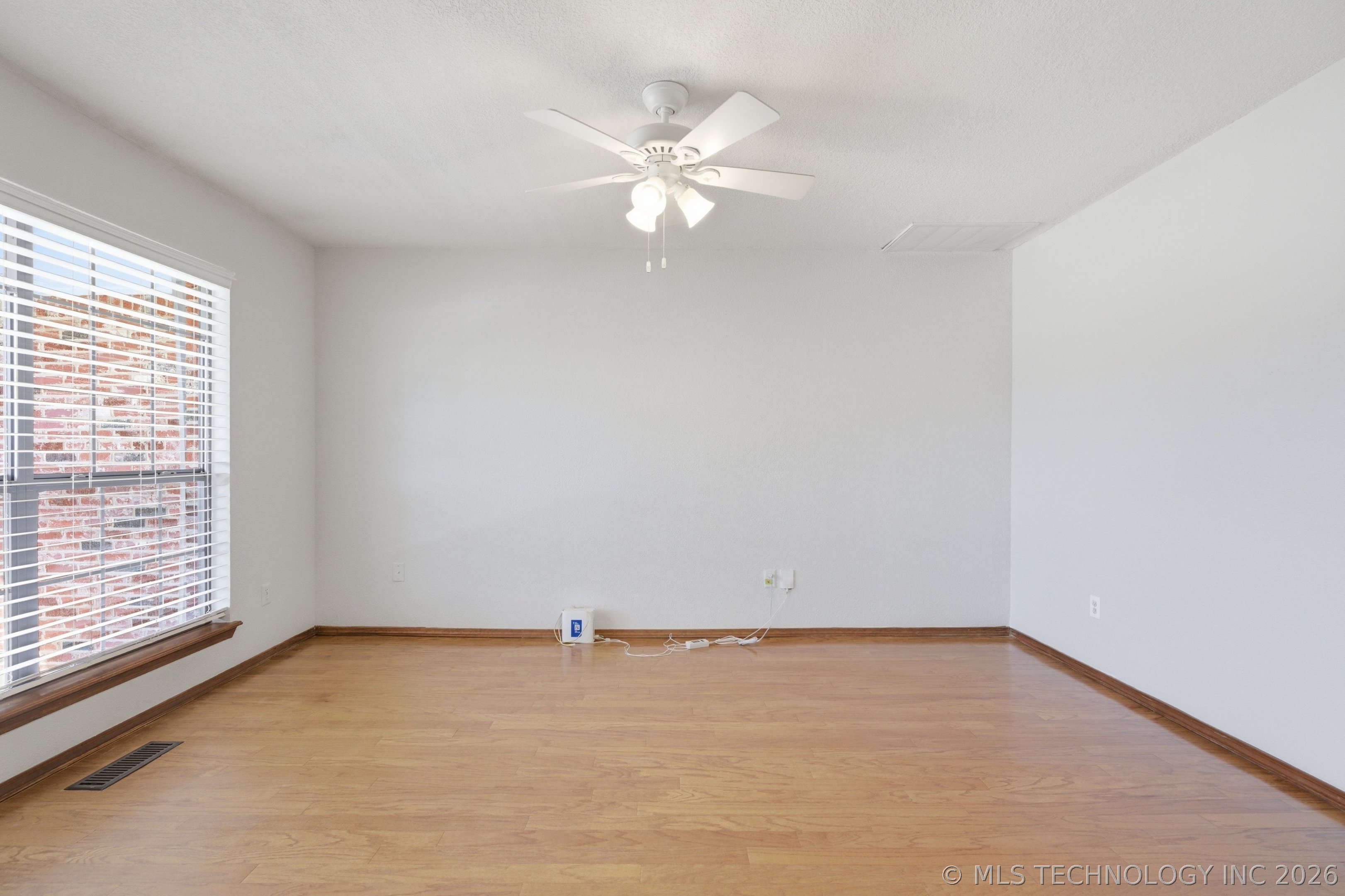 3211 S Bermuda Drive Property Photo 7