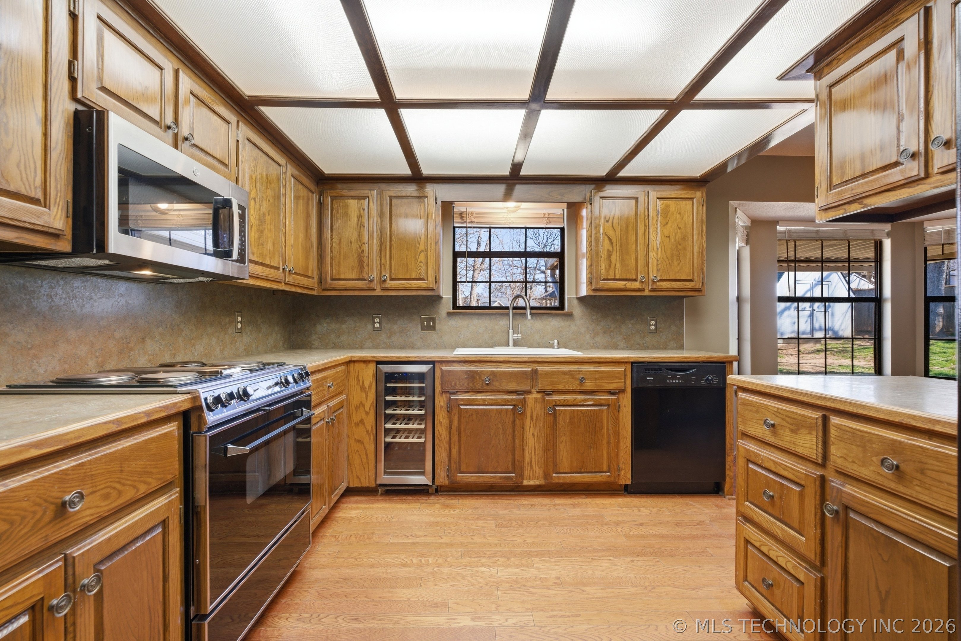 3211 S Bermuda Drive Property Photo 16