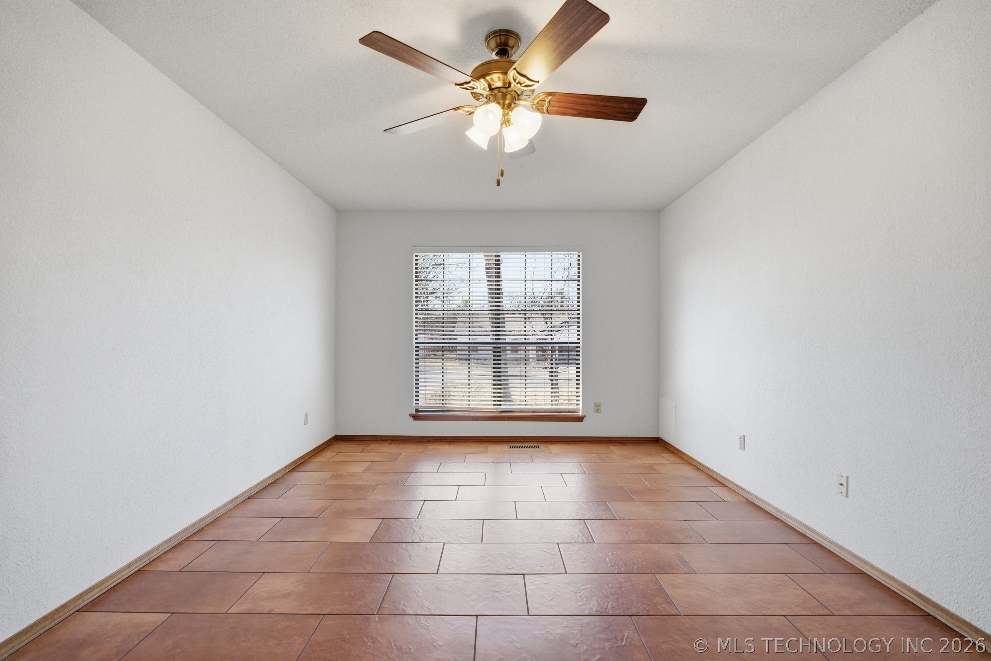 3211 S Bermuda Drive Property Photo 22