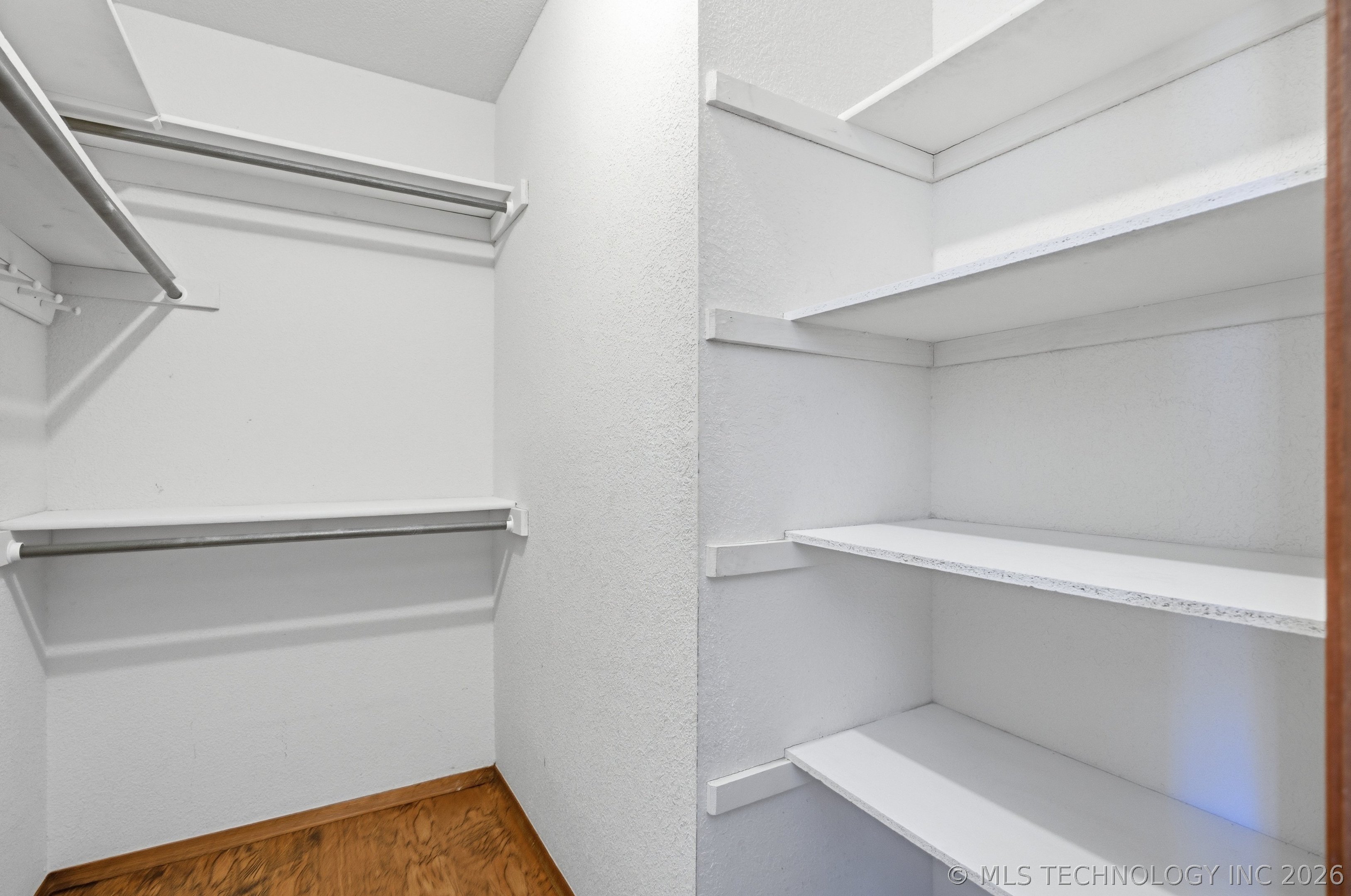 3211 S Bermuda Drive Property Photo 28