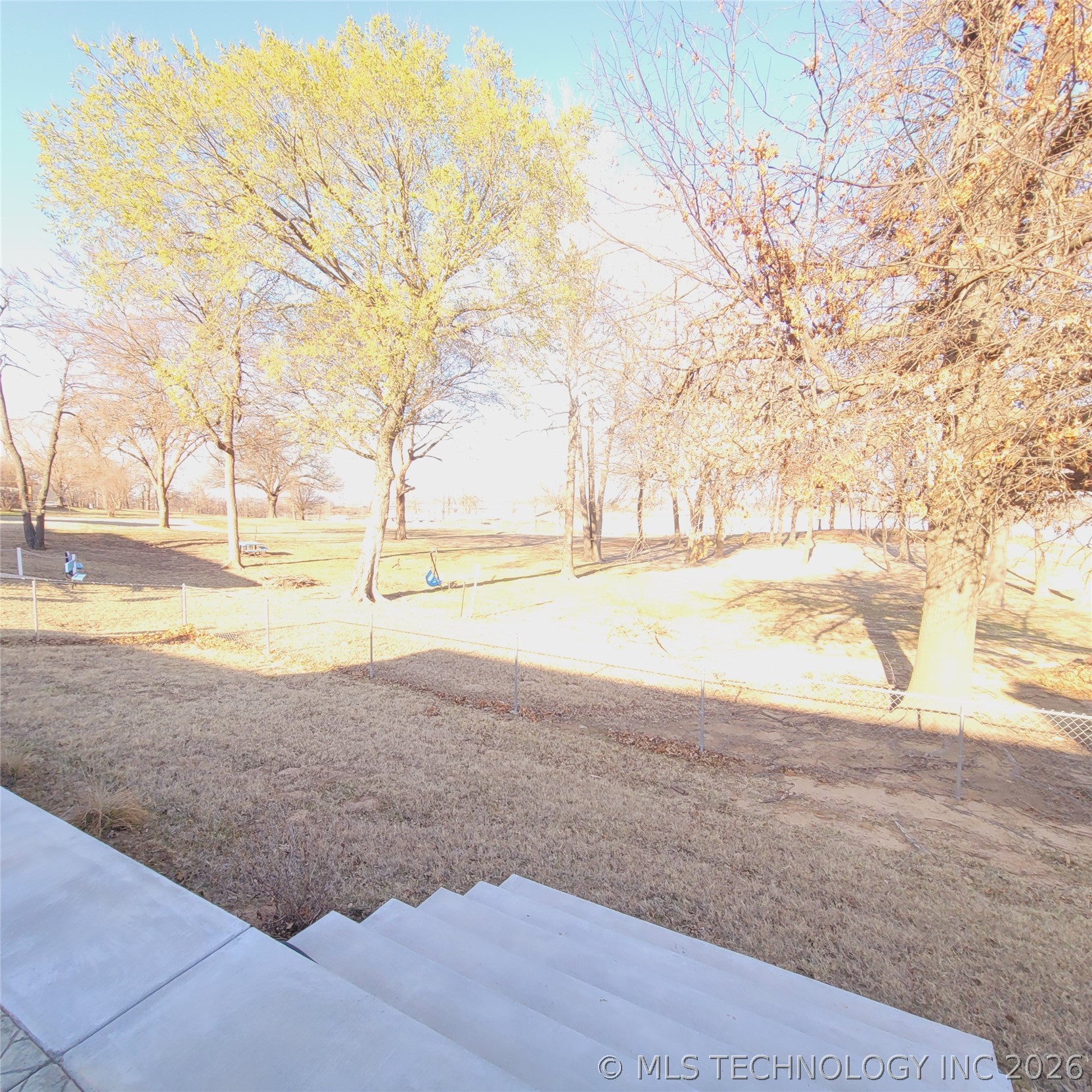 105 Lakeview Drive Property Photo 3