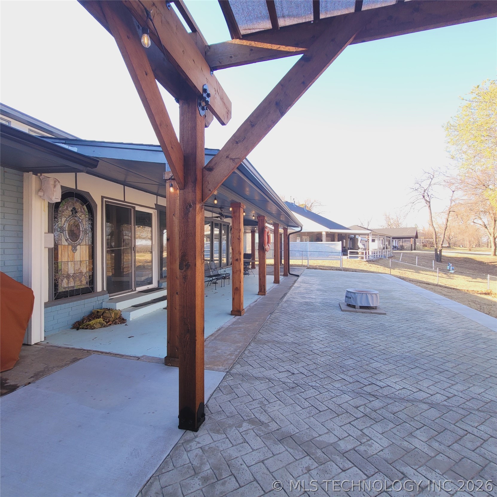 105 Lakeview Drive Property Photo 8