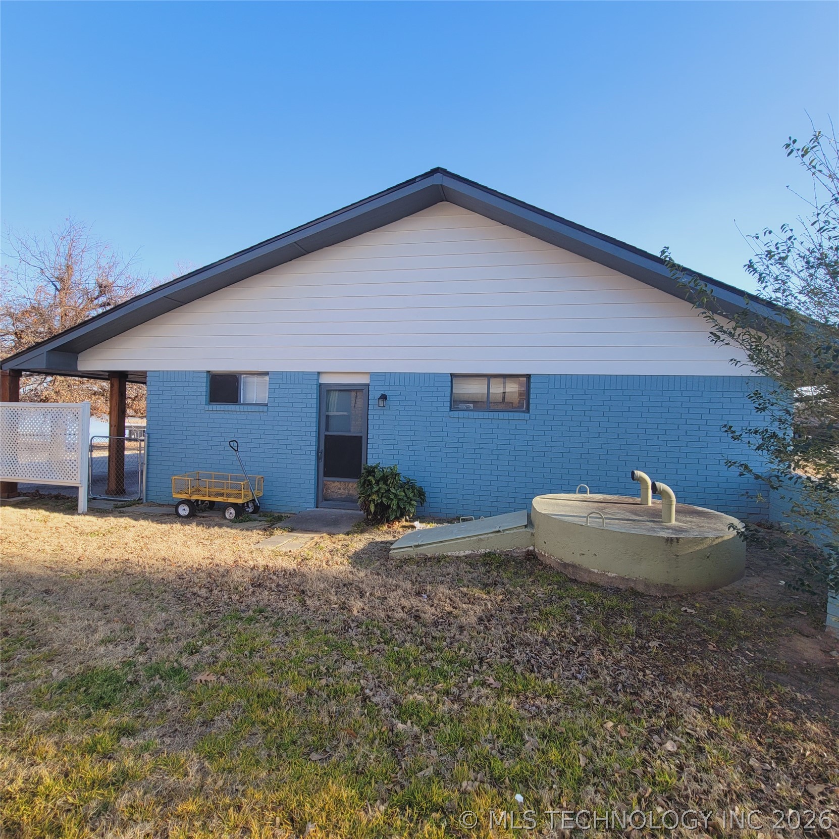 105 Lakeview Drive Property Photo 13
