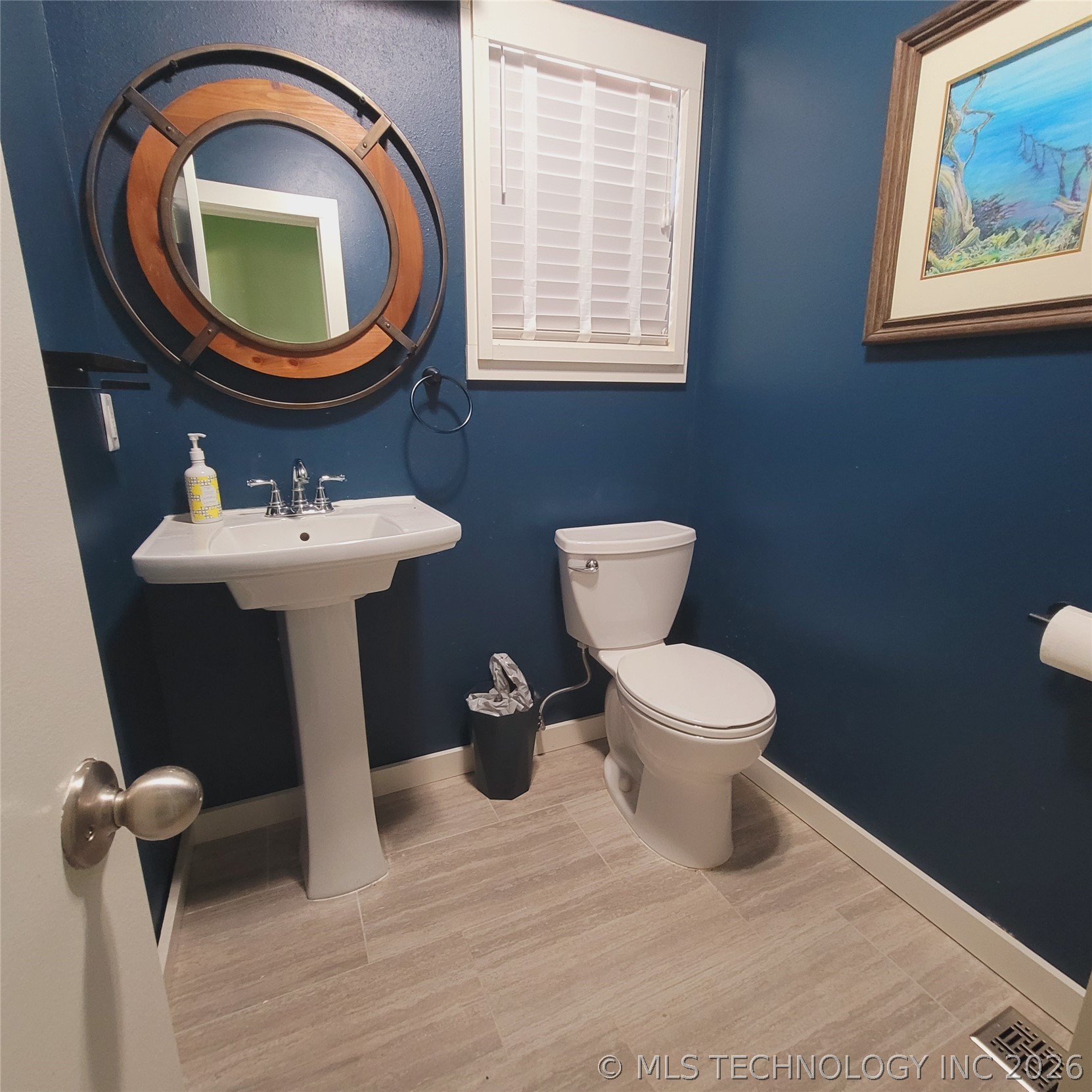 105 Lakeview Drive Property Photo 31