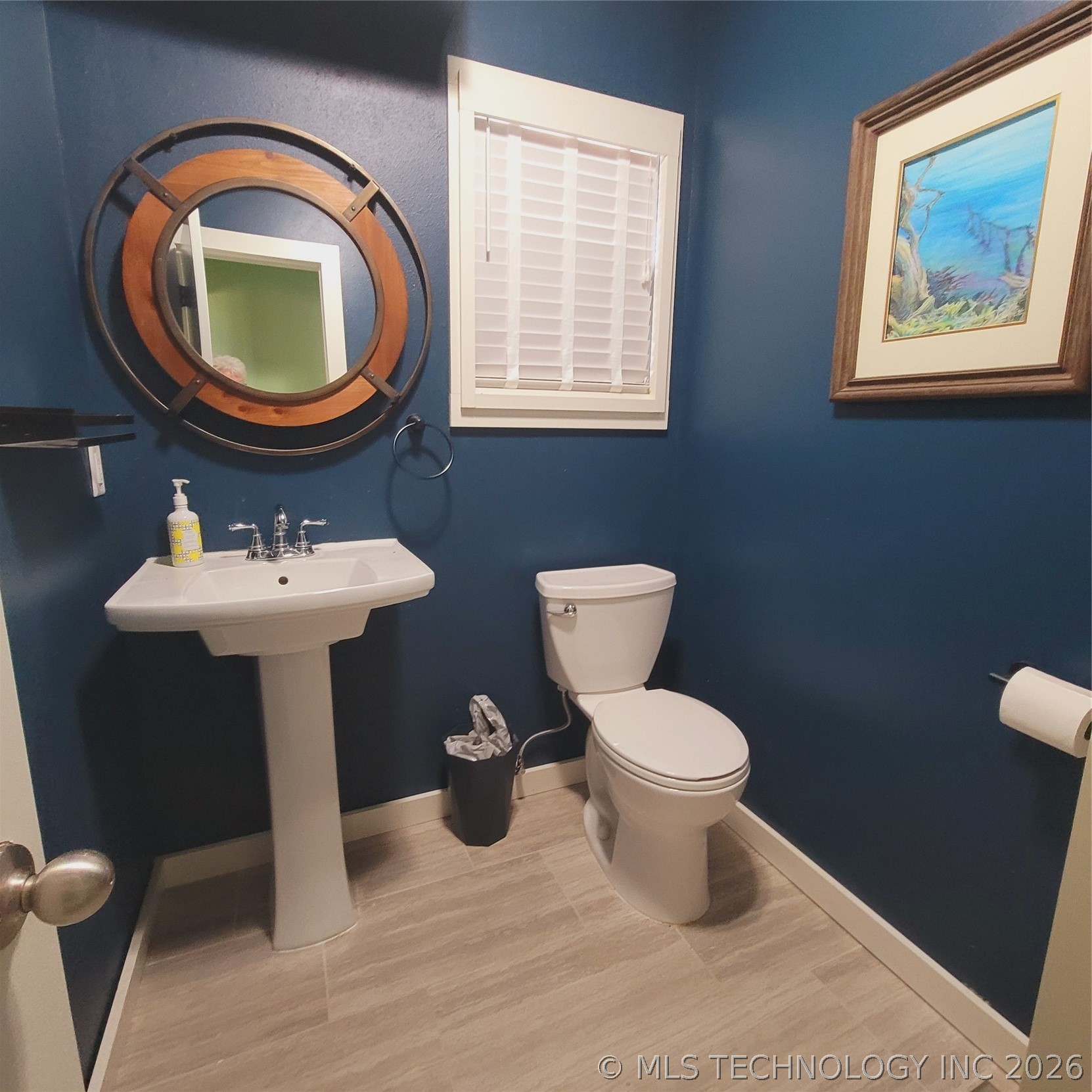 105 Lakeview Drive Property Photo 32