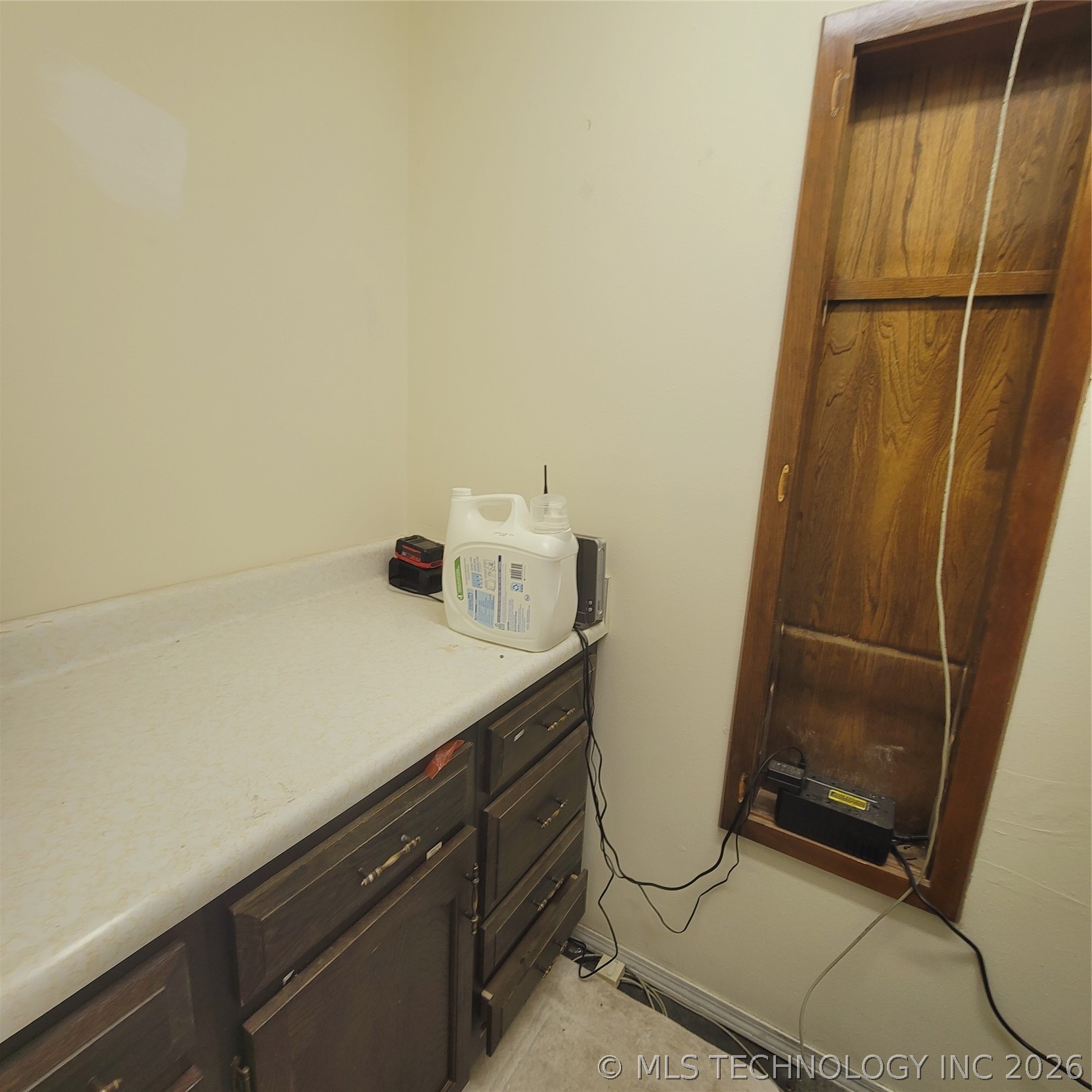105 Lakeview Drive Property Photo 38