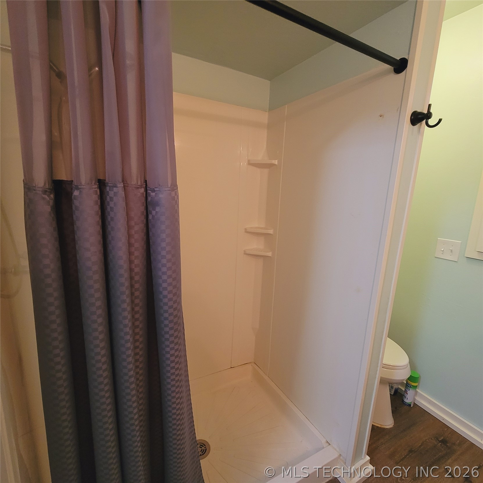 105 Lakeview Drive Property Photo 52
