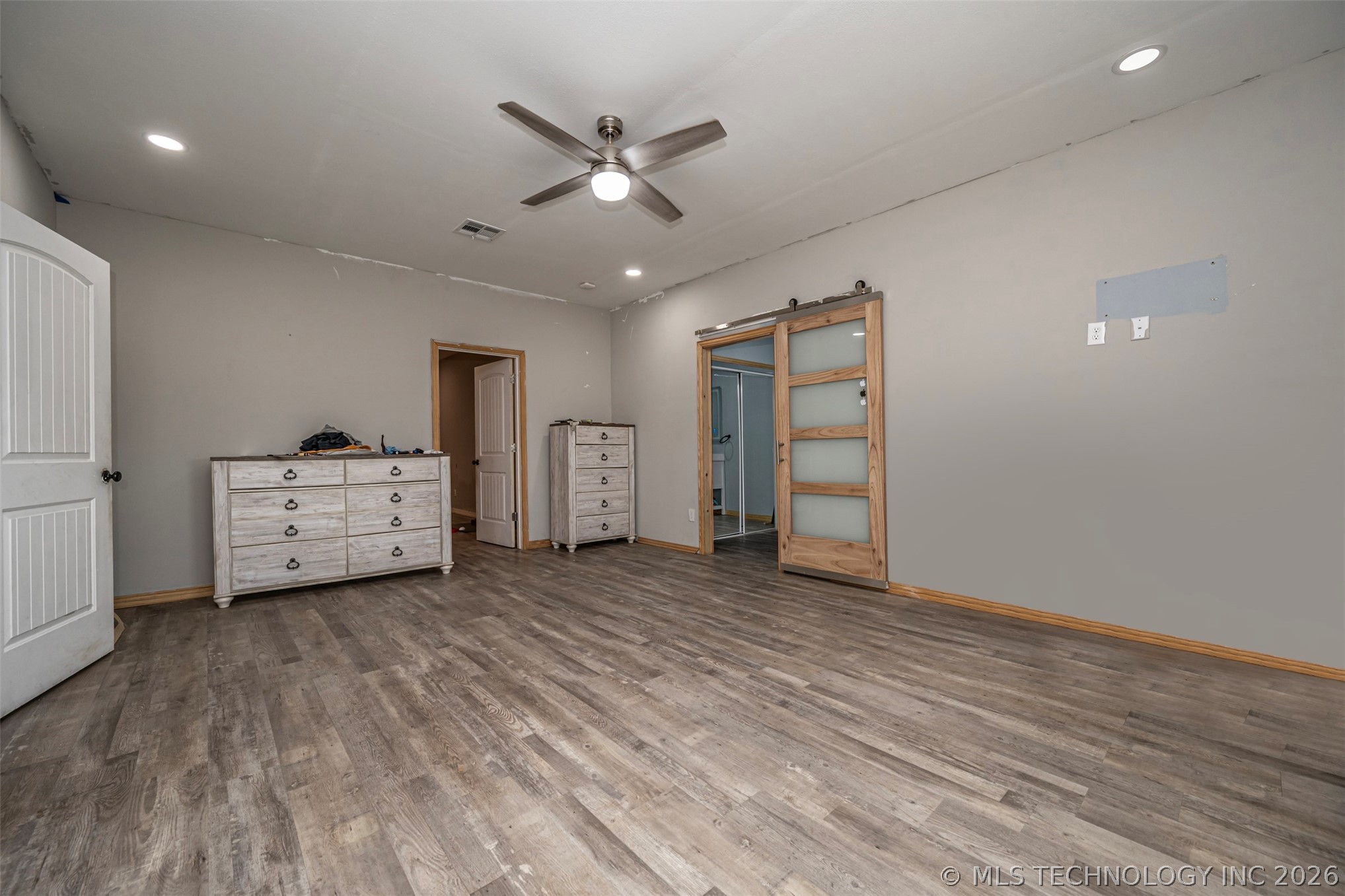 654 County Property Photo 8