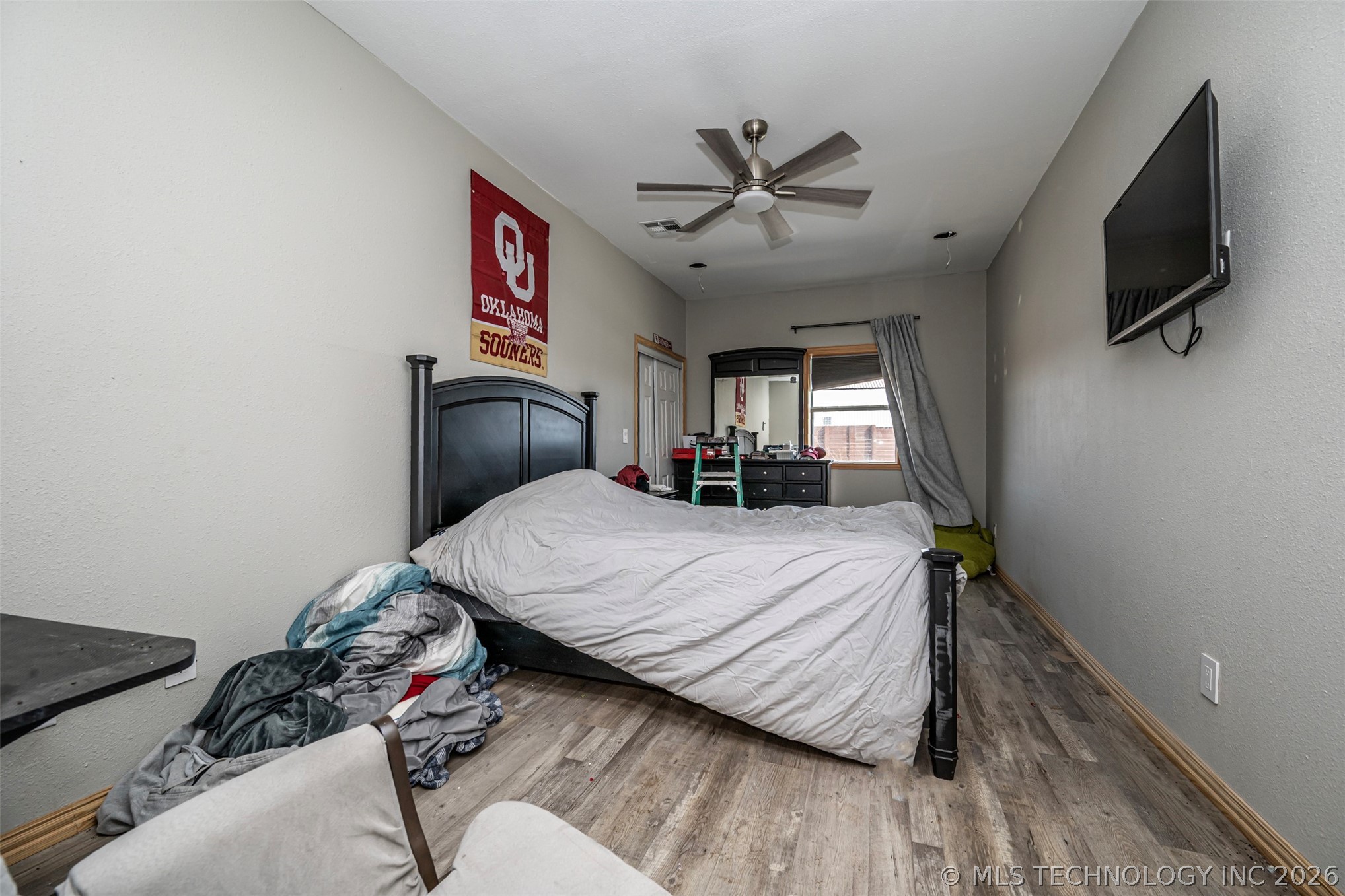 654 County Property Photo 9