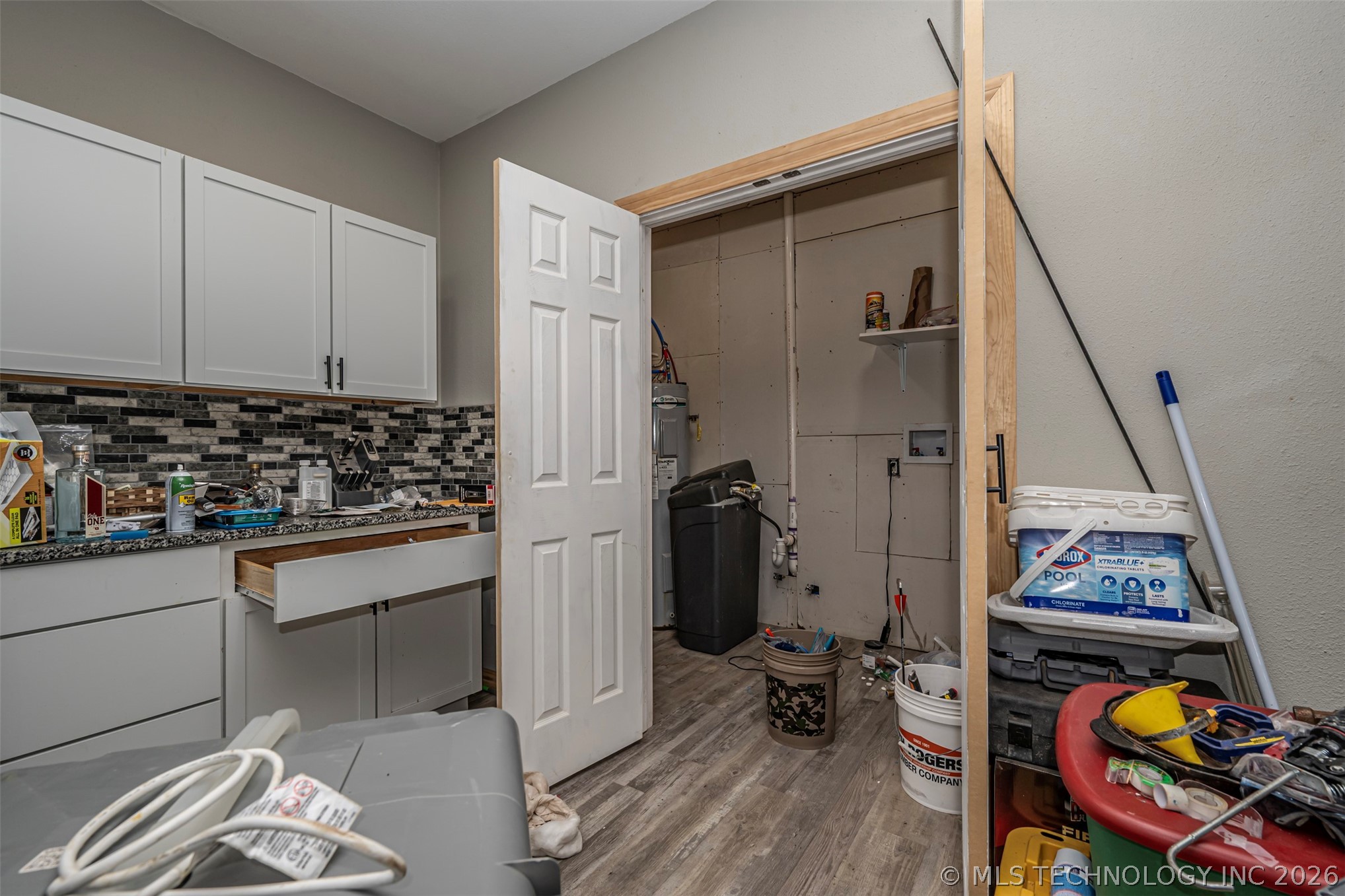 654 County Property Photo 10