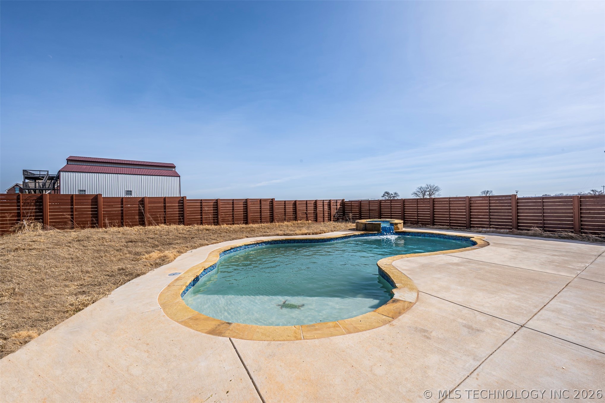 654 County Property Photo 12