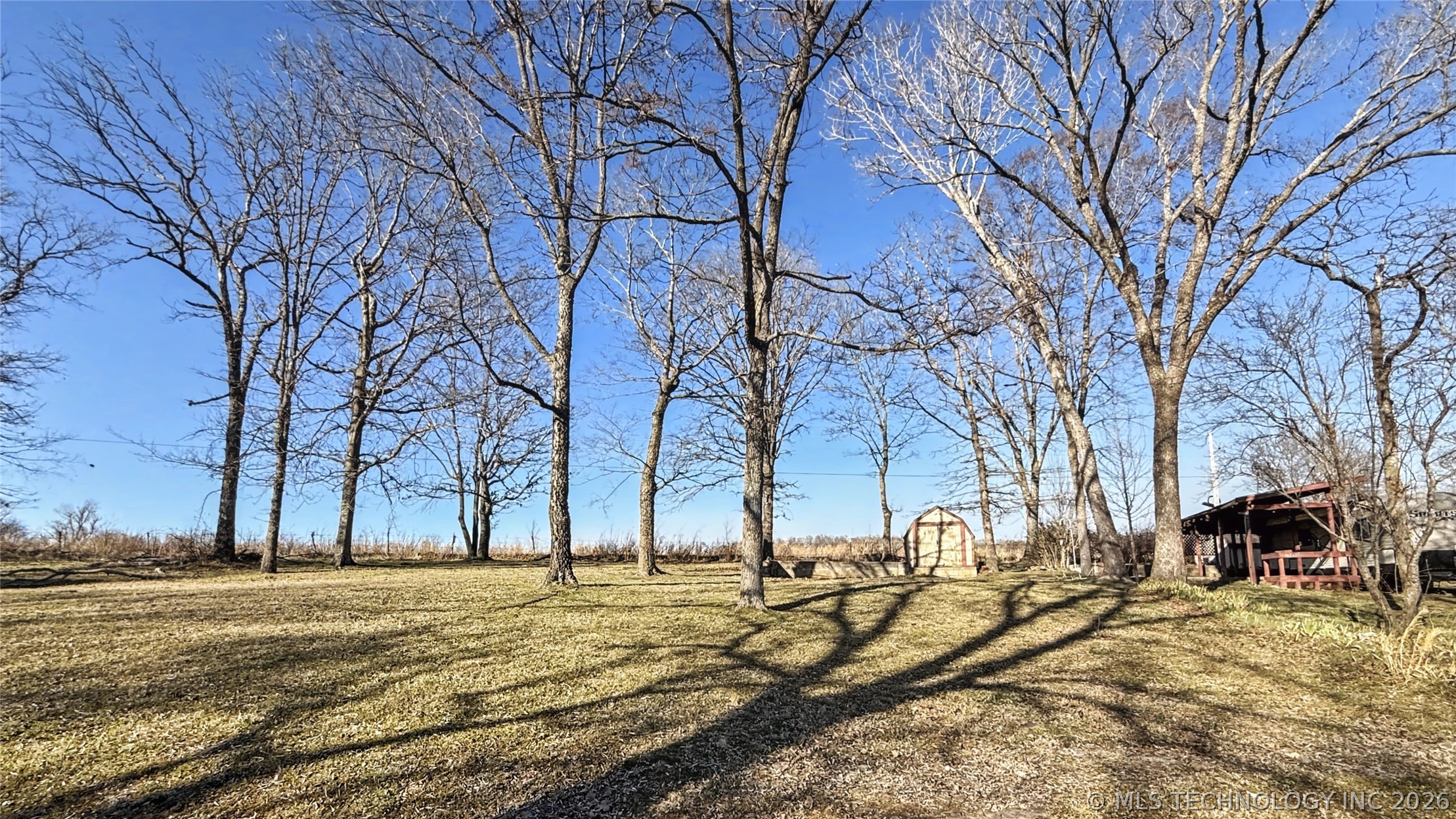 462627 Oakball Drive Property Photo 33